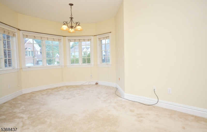 Watchung Boro, New Jersey, 07069, United States, 3 Bedrooms Bedrooms, ,3 BathroomsBathrooms,Residential,For Sale,1883486