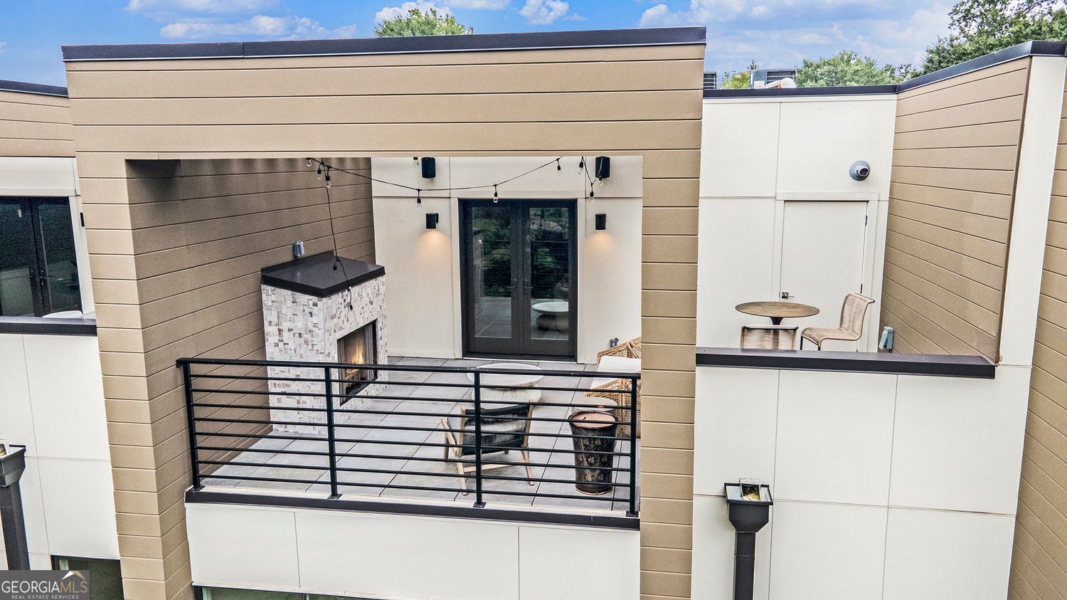 Atlanta, Georgia, 30307, United States, 4 Bedrooms Bedrooms, ,5 BathroomsBathrooms,Residential,For Sale,1927684