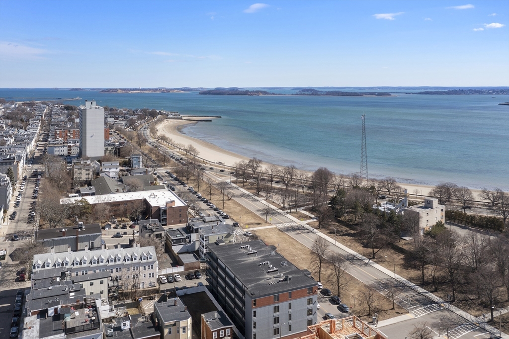 Boston, Massachusetts, 02127, United States, 2 Bedrooms Bedrooms, ,2 BathroomsBathrooms,Residential,For Sale,1940923