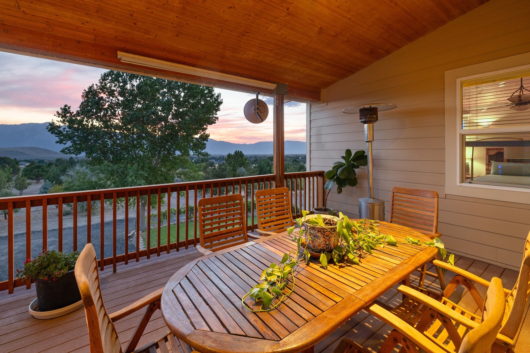  665 Rocking Horse Road - 物件實景