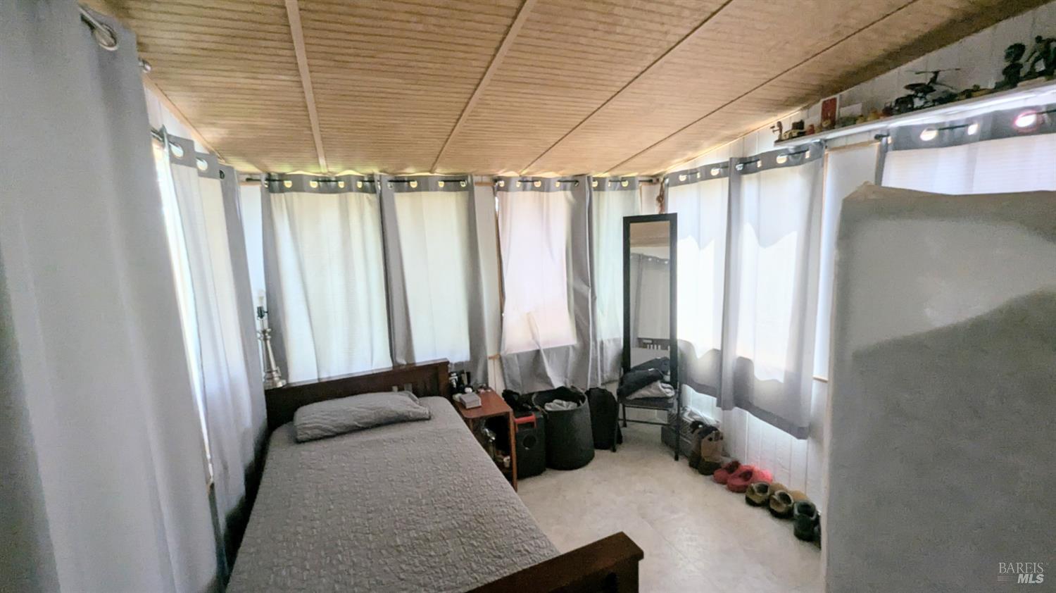 Santa Rosa, California, 95401, United States, 3 Bedrooms Bedrooms, ,2 BathroomsBathrooms,Residential,For Sale,1827098