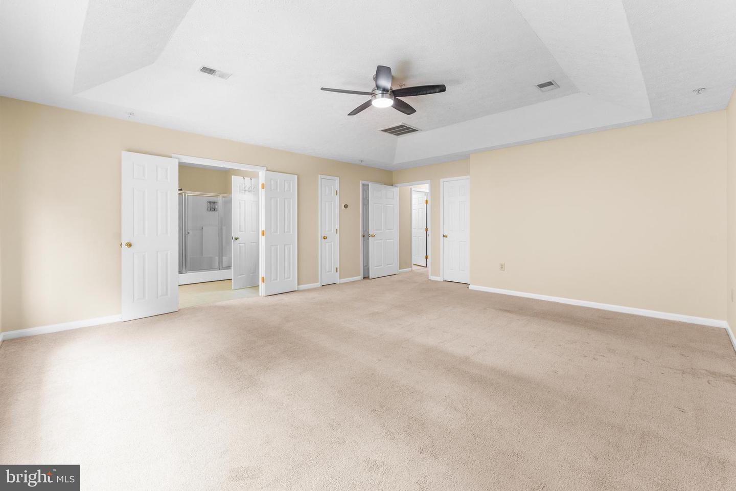 Clinton, Maryland, 20735, United States, 5 Bedrooms Bedrooms, ,5 BathroomsBathrooms,Residential,For Sale,1907711