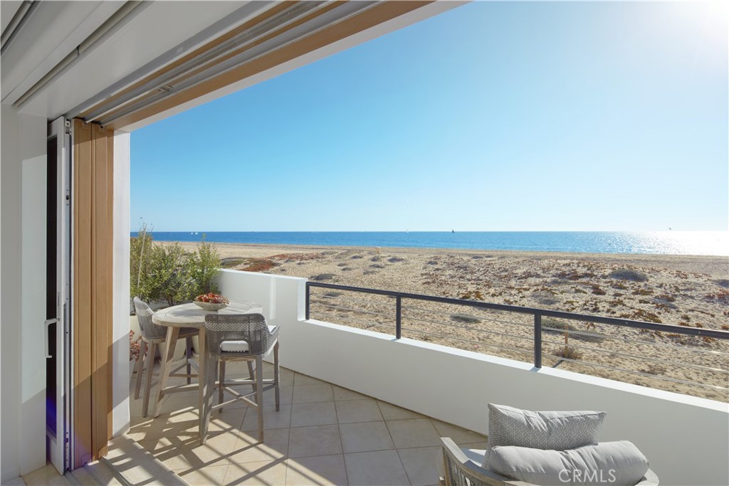 Newport Beach, California, 92661, United States, 7 Bedrooms Bedrooms, ,11 BathroomsBathrooms,Residential,For Sale,1877101