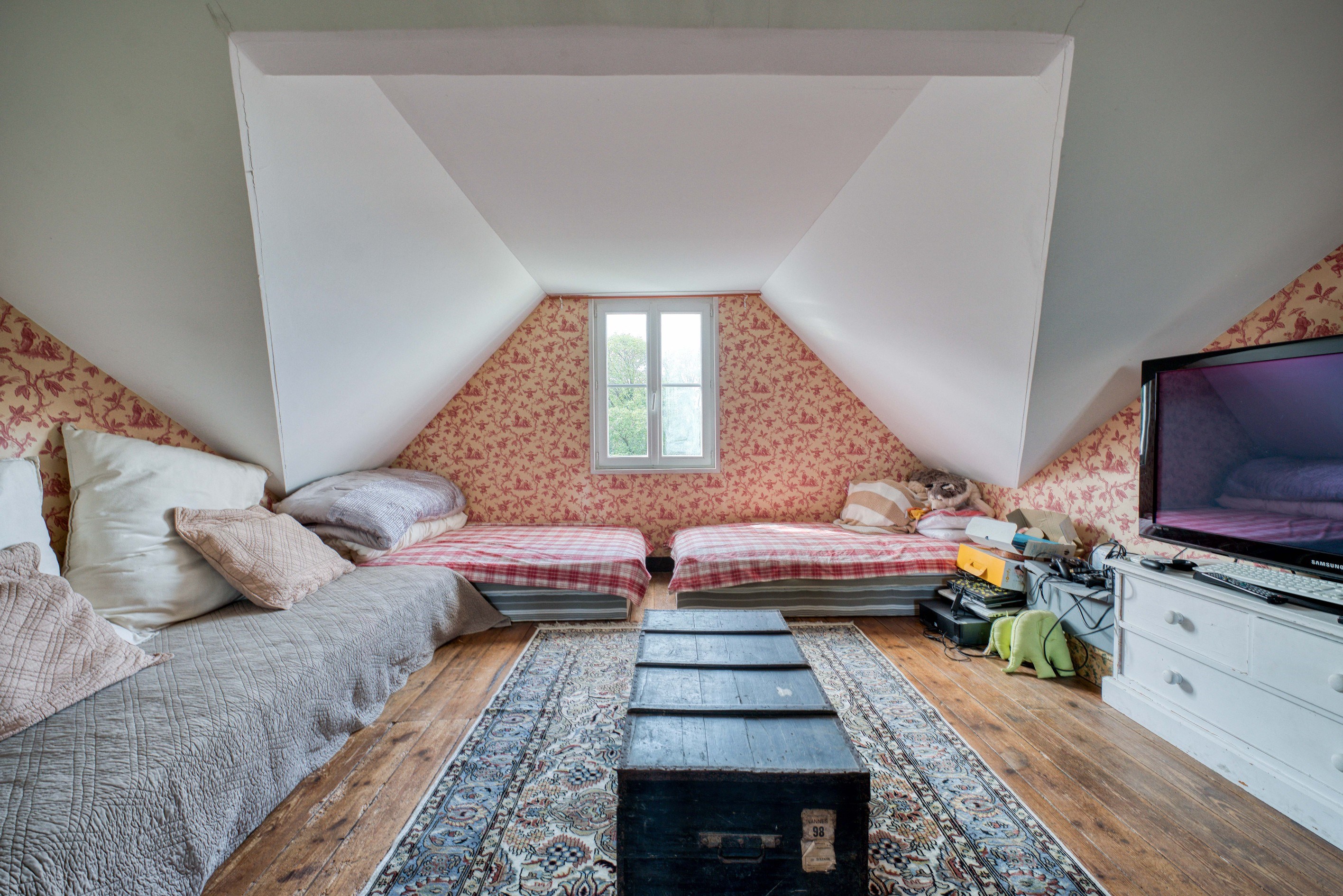 Character house on its wooded park, five minutes by bike from the La Rochelle m… - 物件實景
