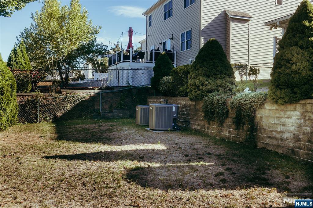 Wood Ridge, New Jersey, 07075, United States, 3 Bedrooms Bedrooms, ,3 BathroomsBathrooms,Residential,For Sale,1982393