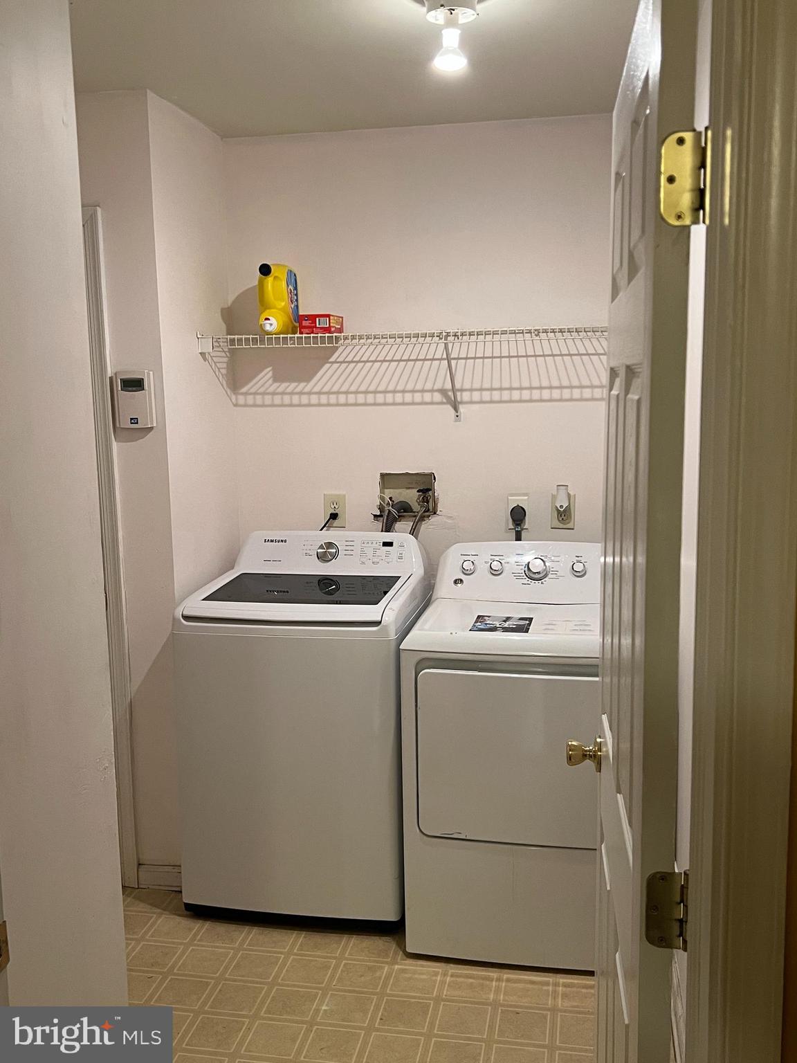 PHILADELPHIA, Pennsylvania, 19128, United States, 4 Bedrooms Bedrooms, ,3 BathroomsBathrooms,Residential,For Sale,2009275