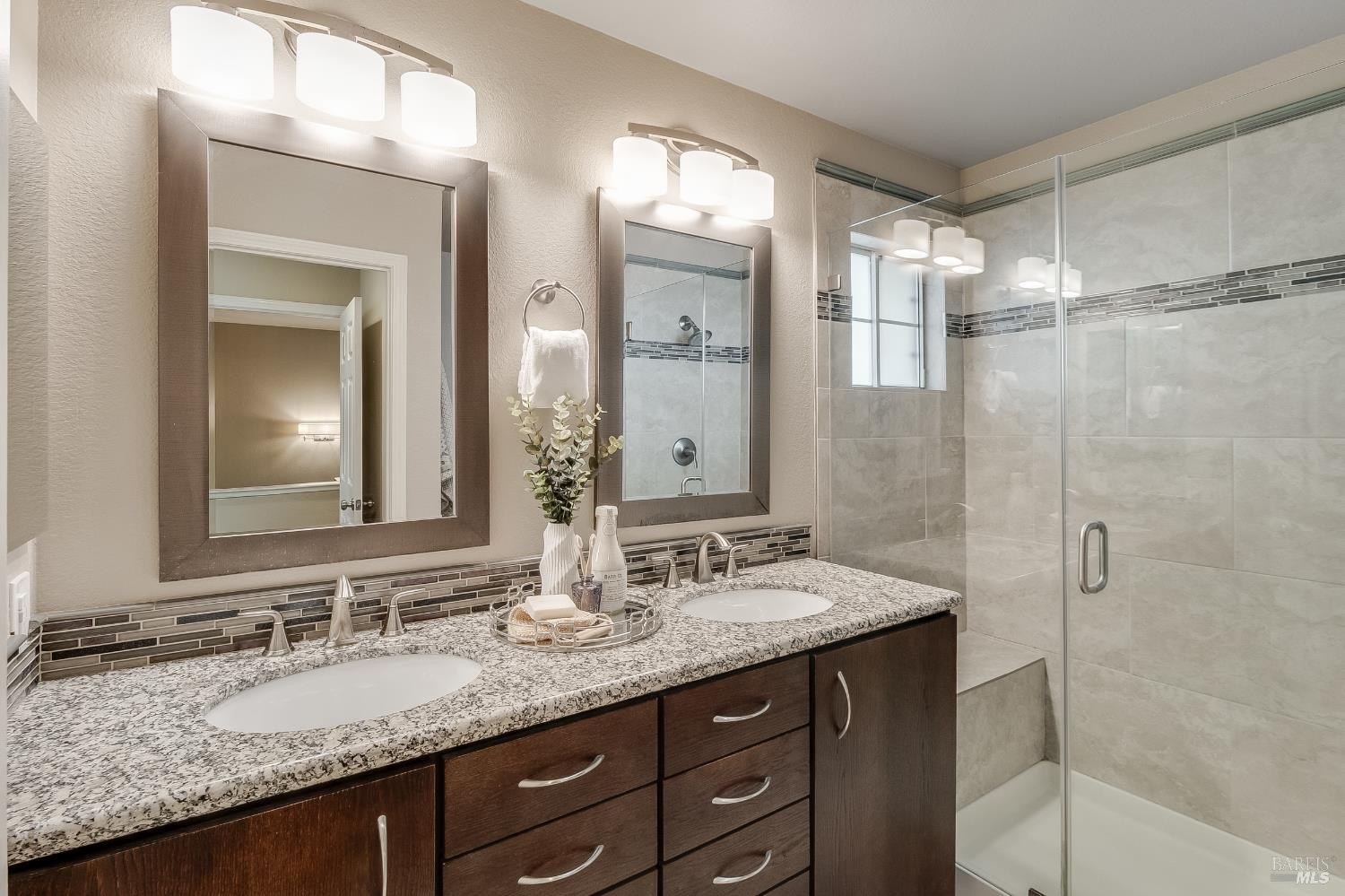 Martinez, California, 94553, United States, 3 Bedrooms Bedrooms, ,3 BathroomsBathrooms,Residential,For Sale,1990970