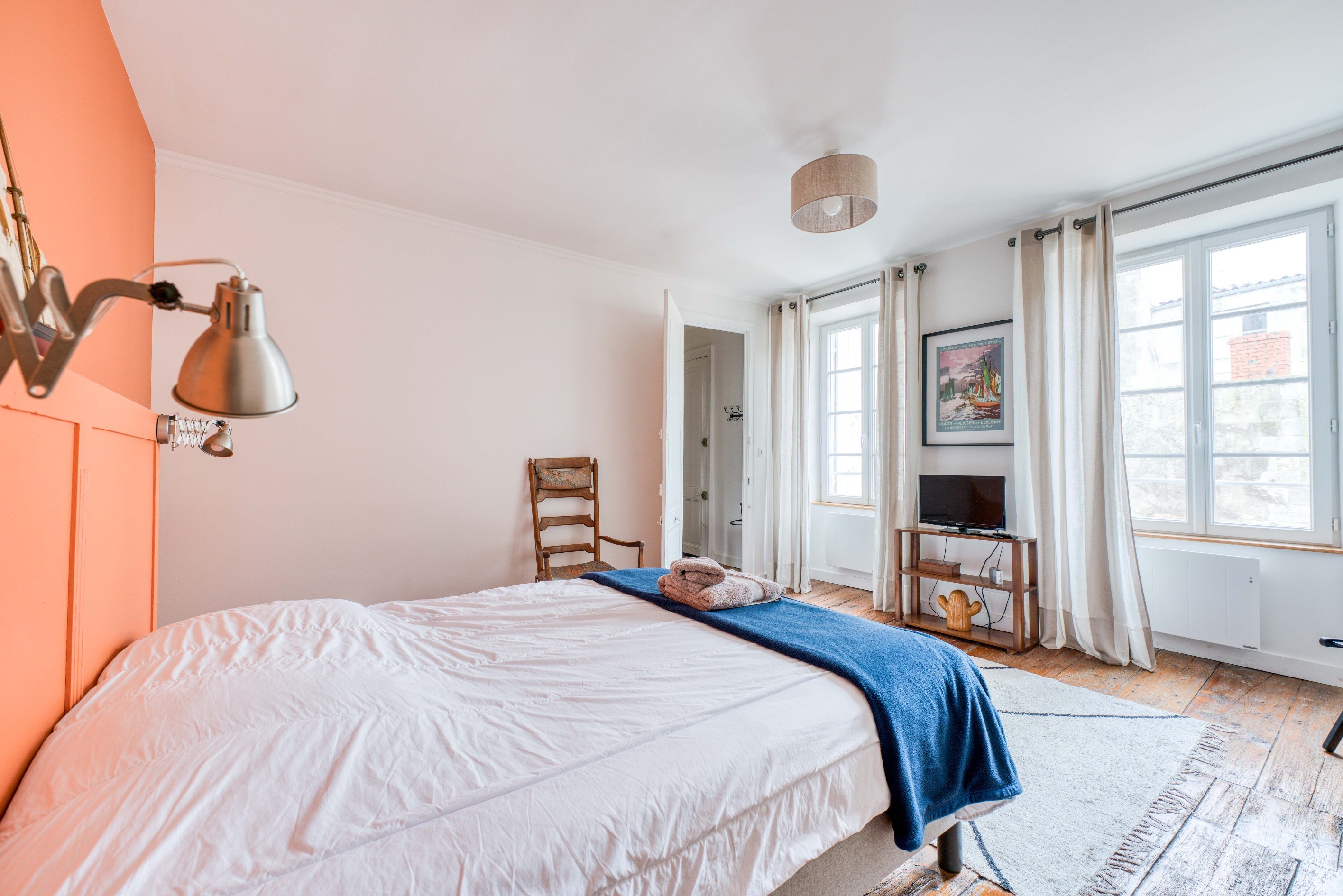  Charming Renovated Apartment with Period Features – City Center - 物件實景
