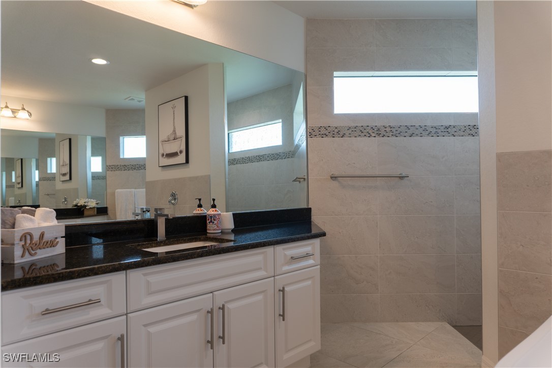 Cape Coral, Florida, 33914, United States, 3 Bedrooms Bedrooms, ,2 BathroomsBathrooms,Residential,For Sale,1928740