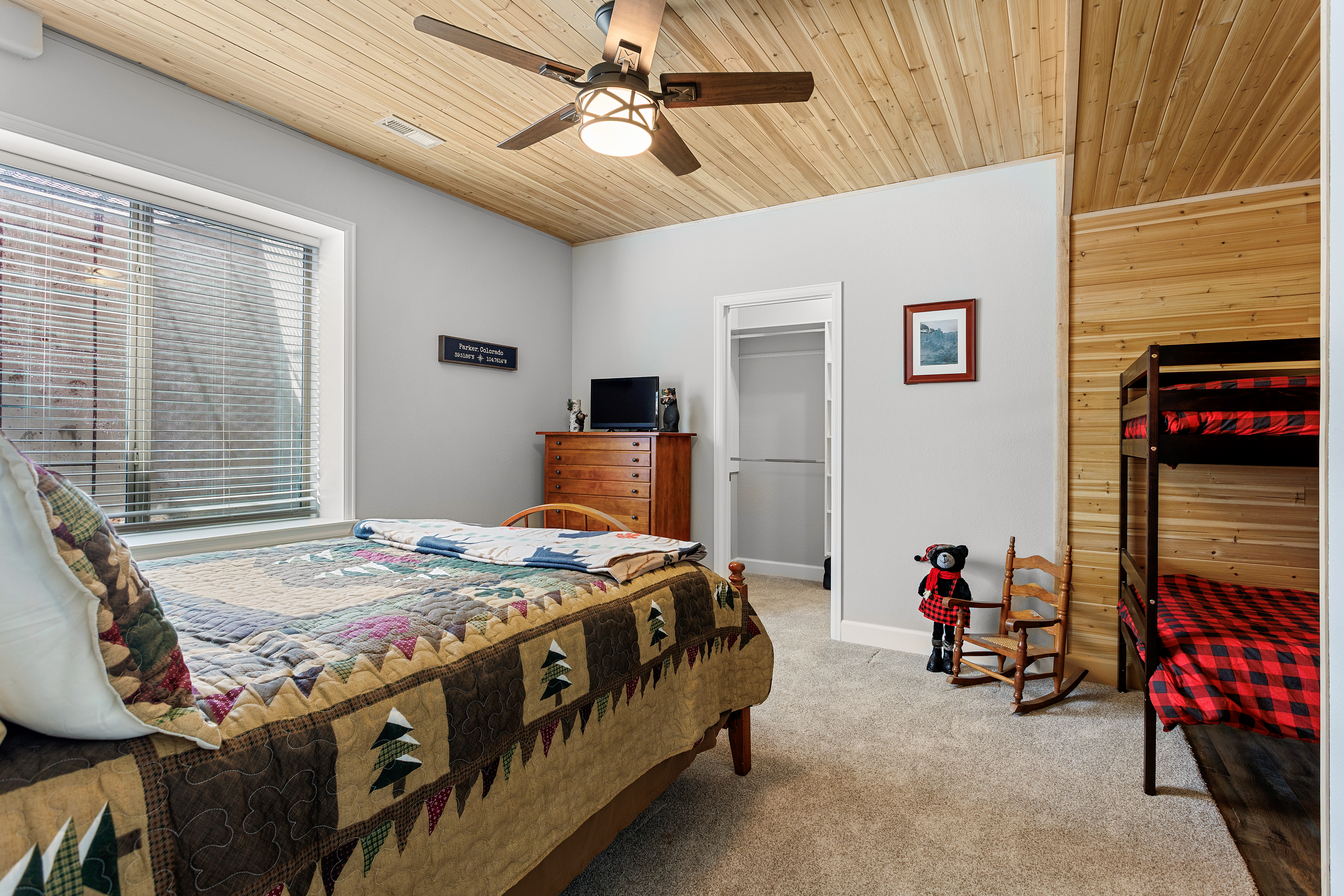  Ranch Perfection in Reata North Chef Kitchen Main Floor Suite & Basement Oasis - 物件實景