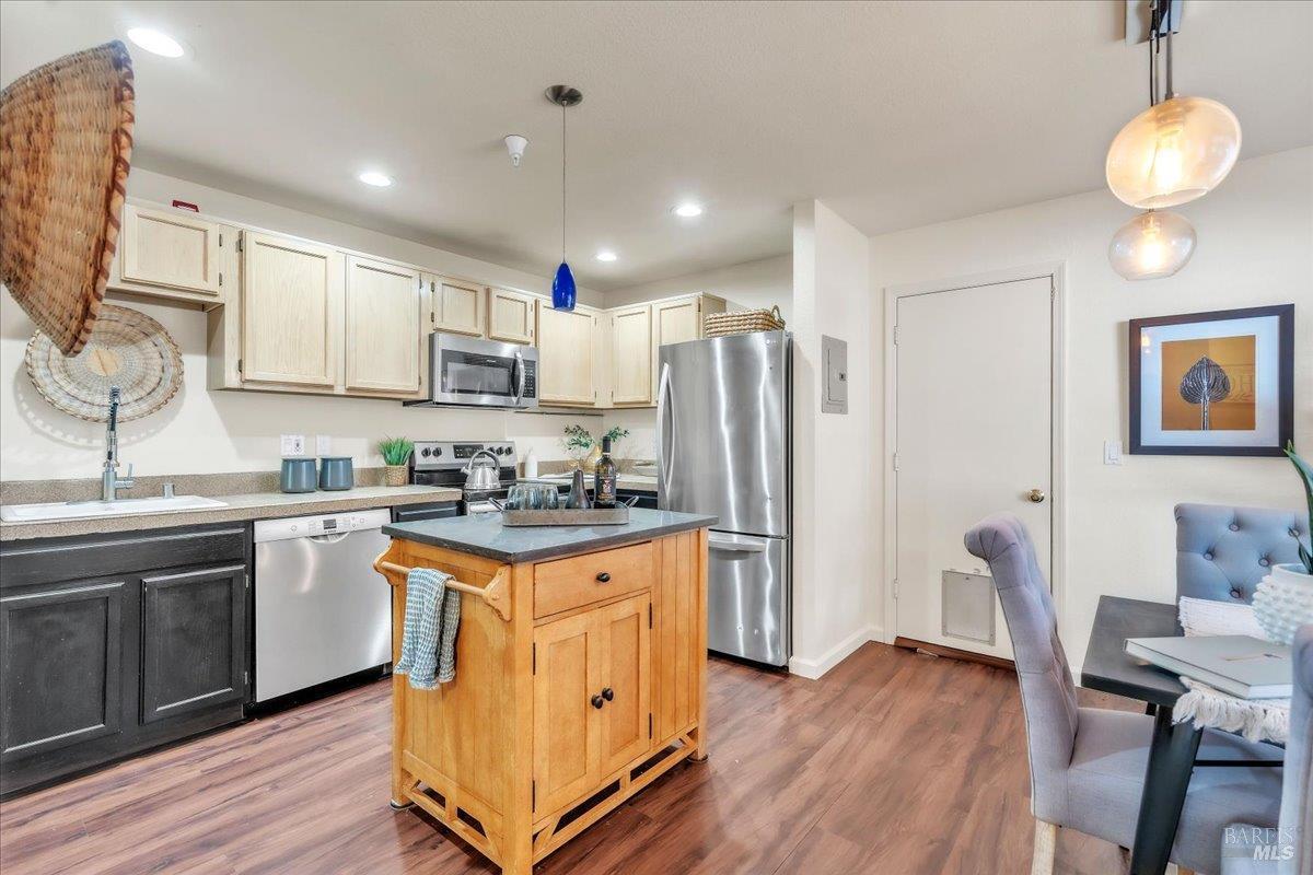 Golden Gate Cir, Napa, CA 94558 #1