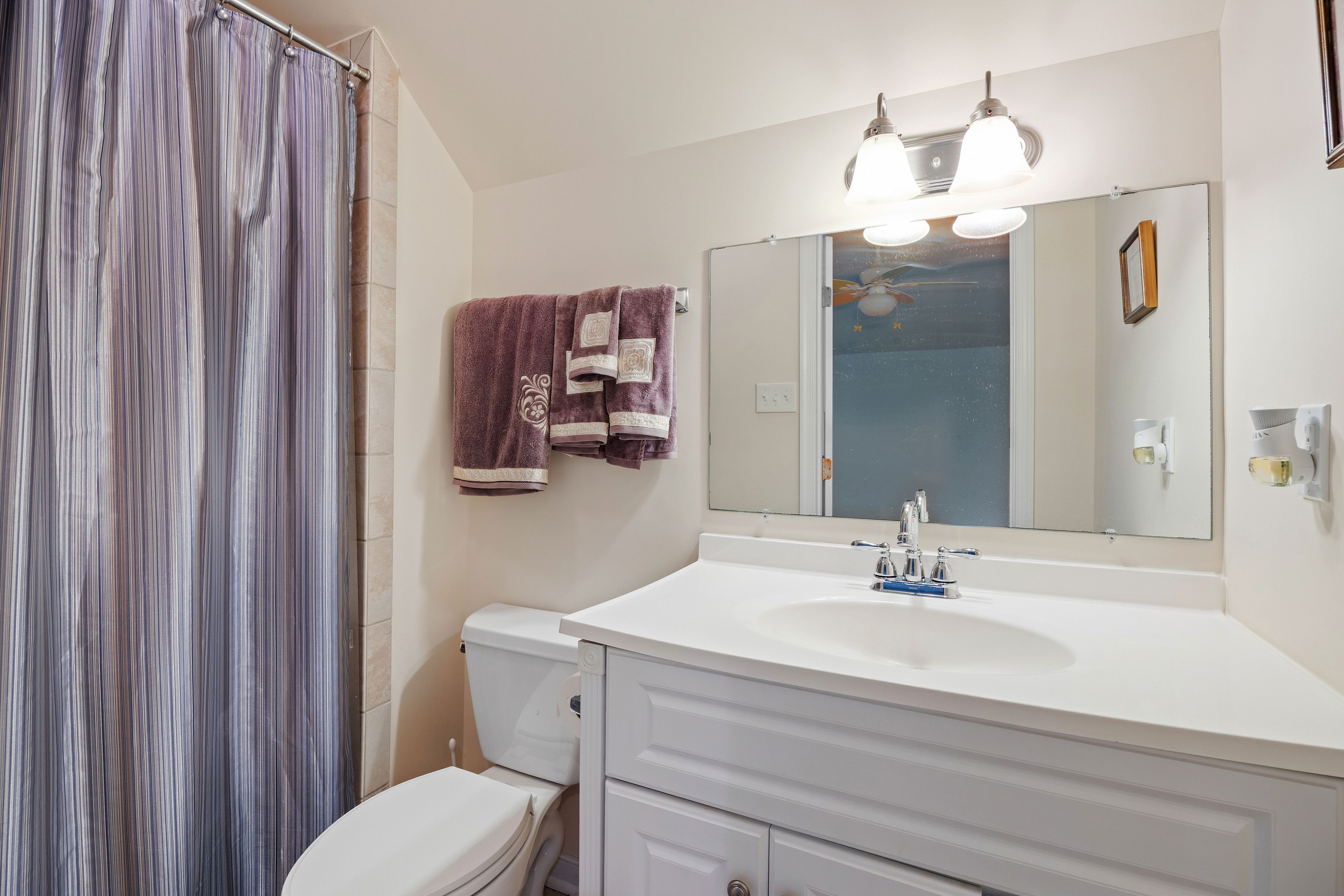  11812 Autumnwood Court, Glen Allen, VA 23059 - 物件實景