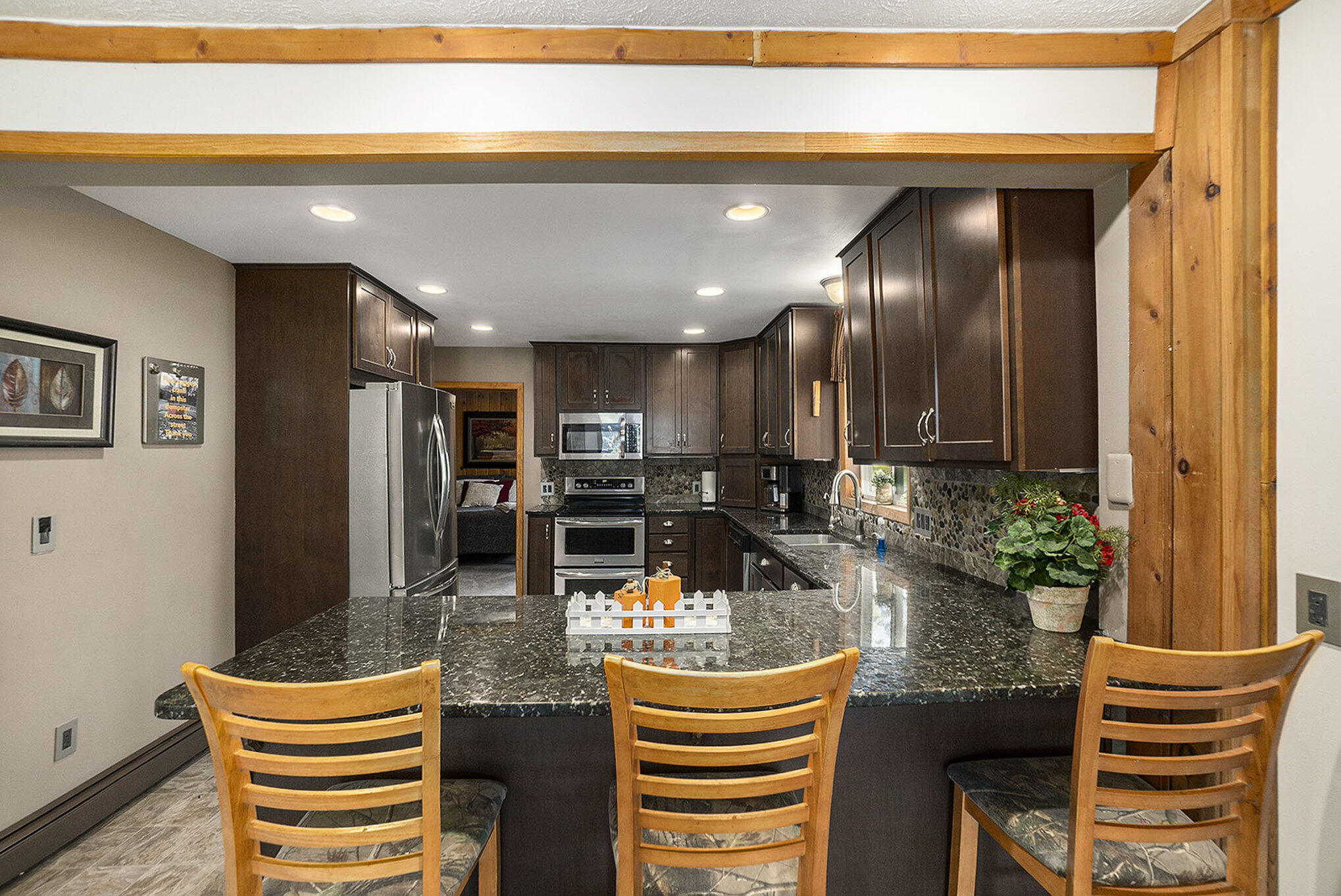 Newaygo, Michigan, 49337, United States, 5 Bedrooms Bedrooms, ,2 BathroomsBathrooms,Residential,For Sale,1982791