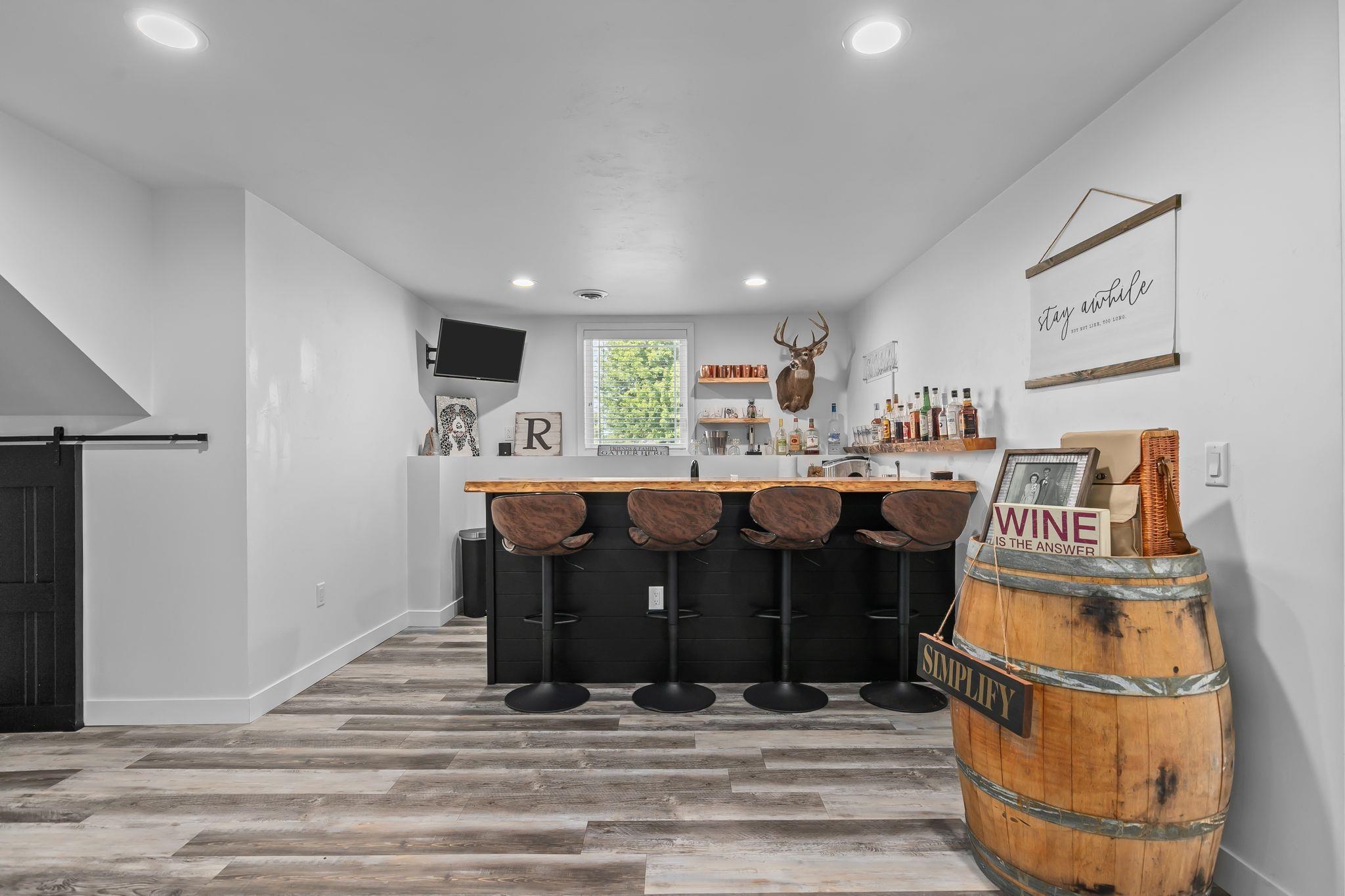 Sherwood, Wisconsin, 54169, United States, 4 Bedrooms Bedrooms, ,4 BathroomsBathrooms,Residential,For Sale,1977461