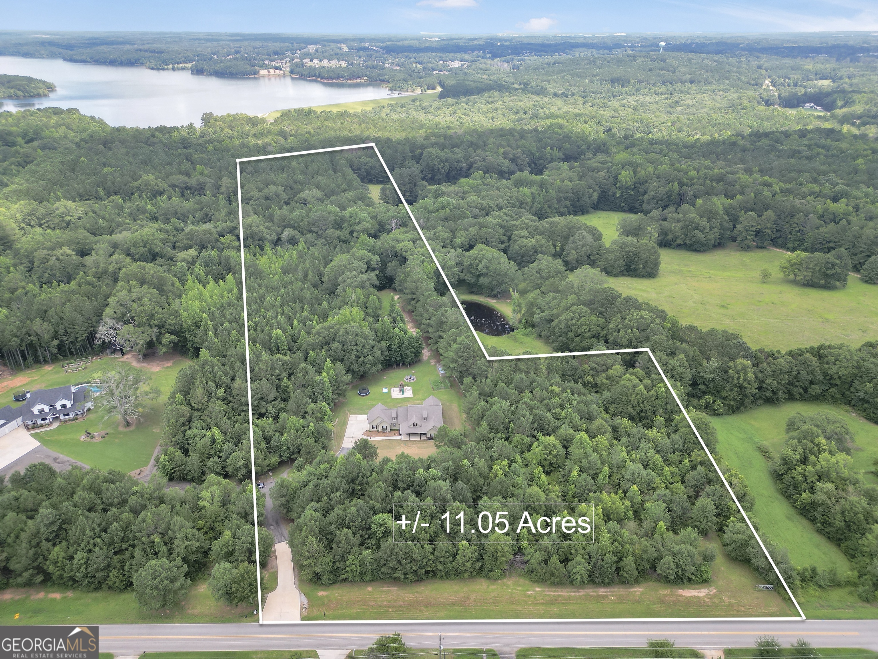 Griffin, Georgia, 30223, United States, 3 Bedrooms Bedrooms, ,3 BathroomsBathrooms,Residential,For Sale,2009232