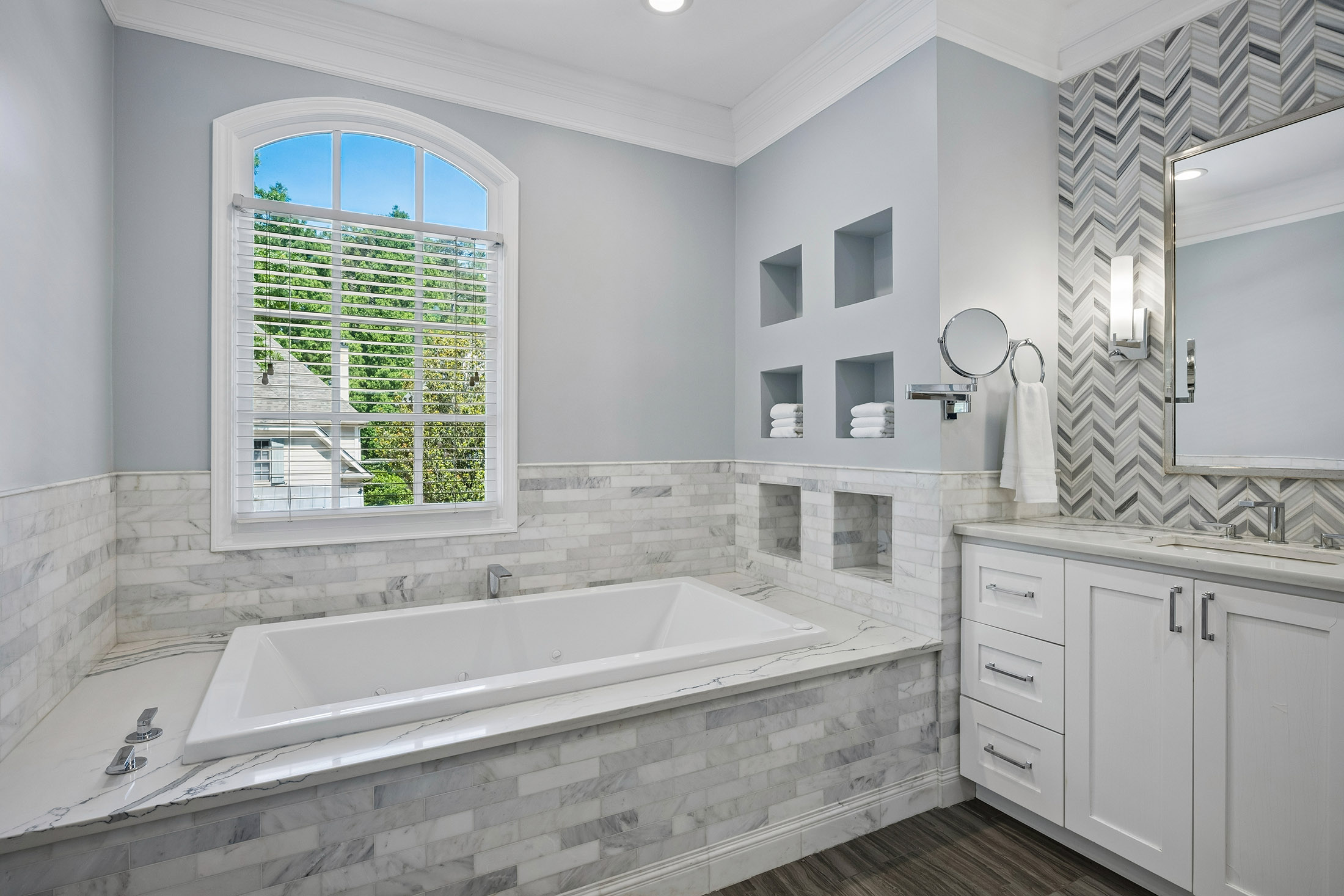  Stunning Cape Cod Residence in Sought-After Edmund Park - 物件實景