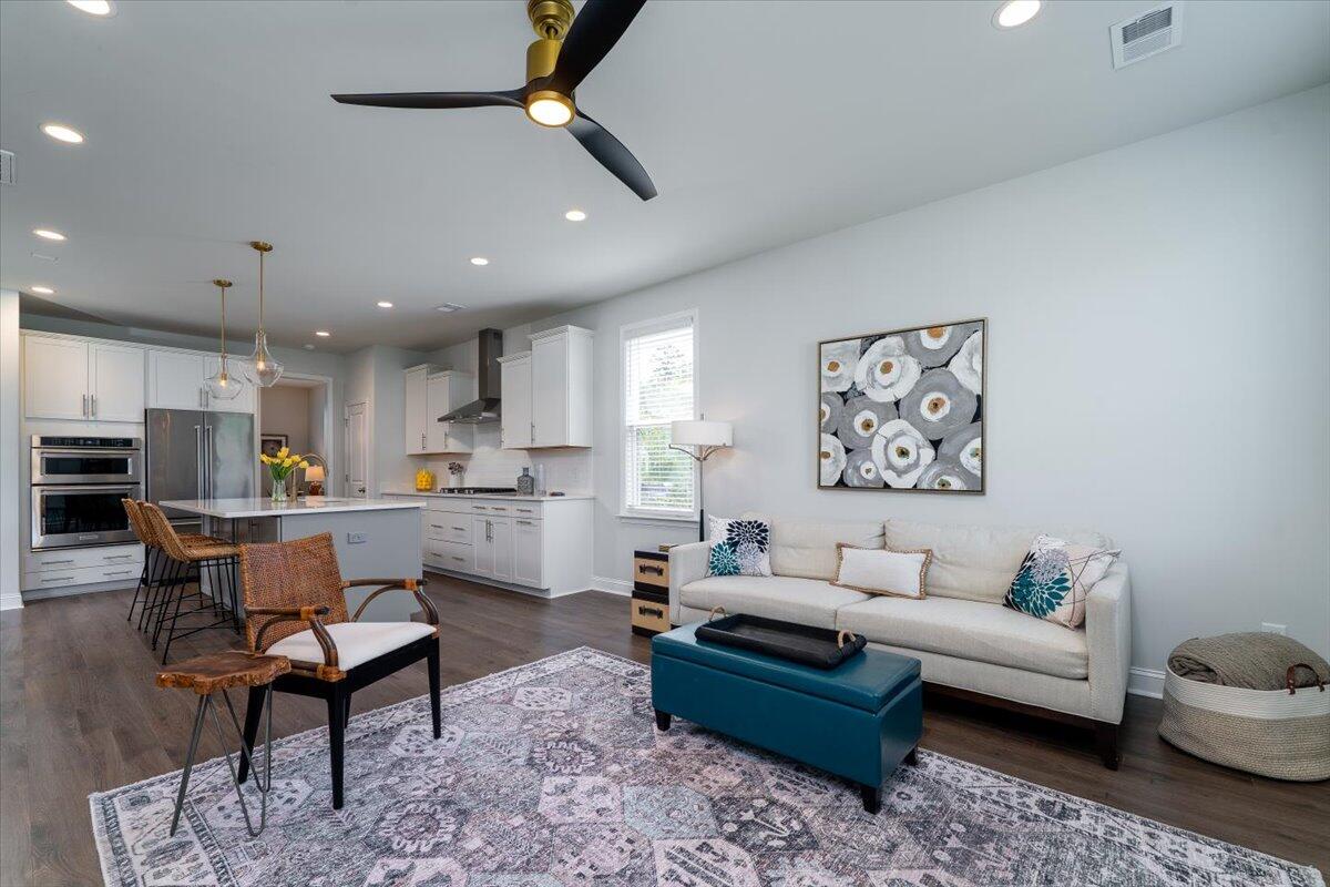 Johns Island, South Carolina, 29455, United States, 3 Bedrooms Bedrooms, ,3 BathroomsBathrooms,Residential,For Sale,1877389