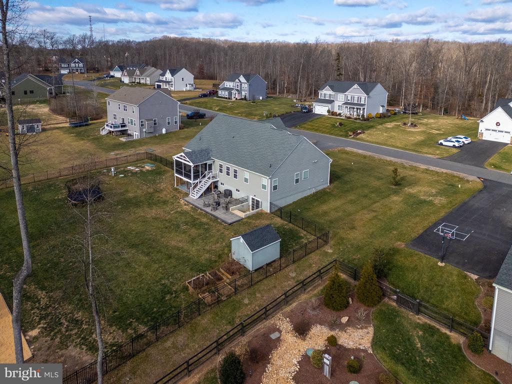 Fredericksburg, Virginia, 22406, United States, 5 Bedrooms Bedrooms, ,4 BathroomsBathrooms,Residential,For Sale,2005971