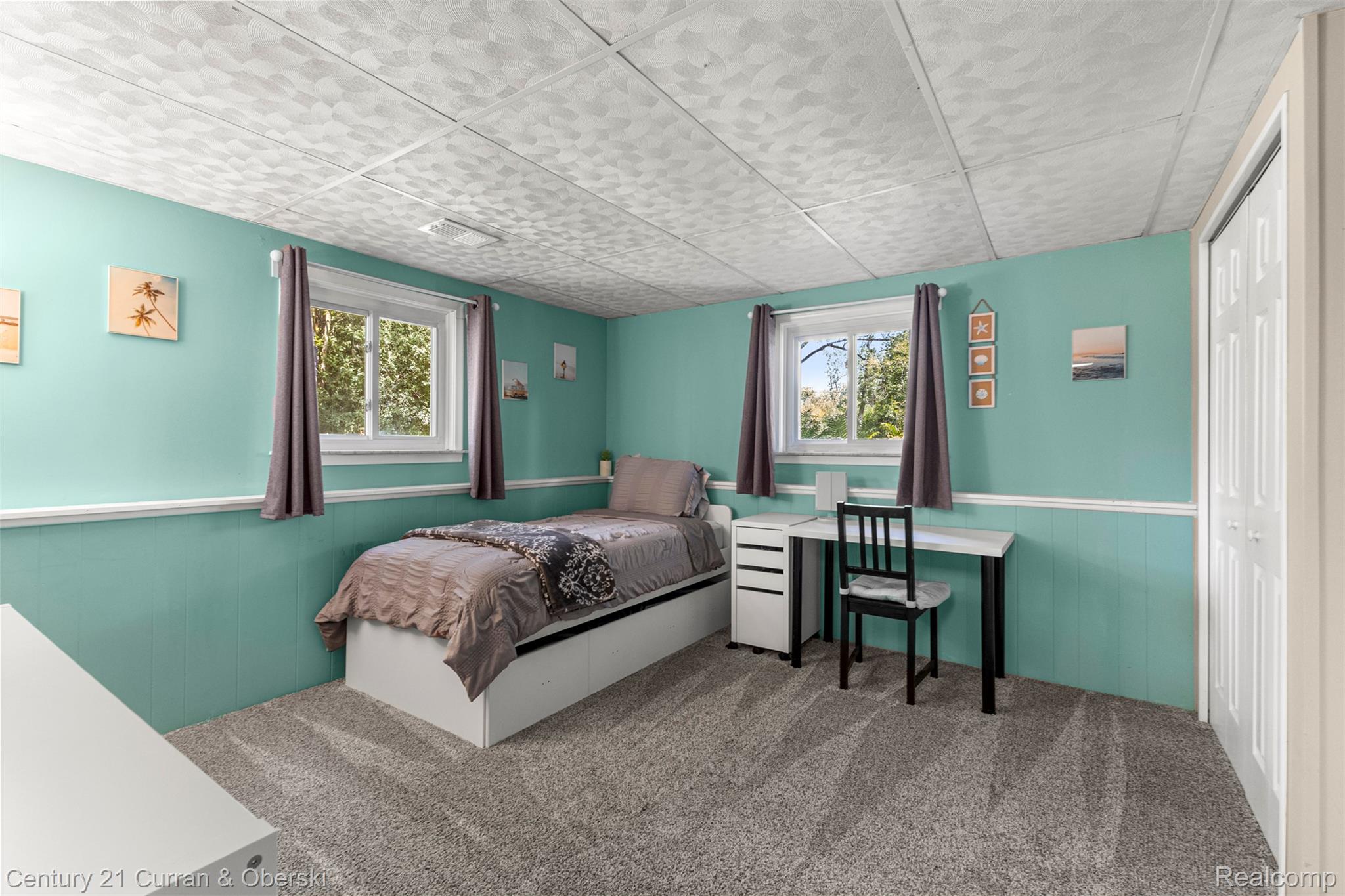 Canton Charter Township, Michigan, 48188, United States, 5 Bedrooms Bedrooms, ,3 BathroomsBathrooms,Residential,For Sale,1904333