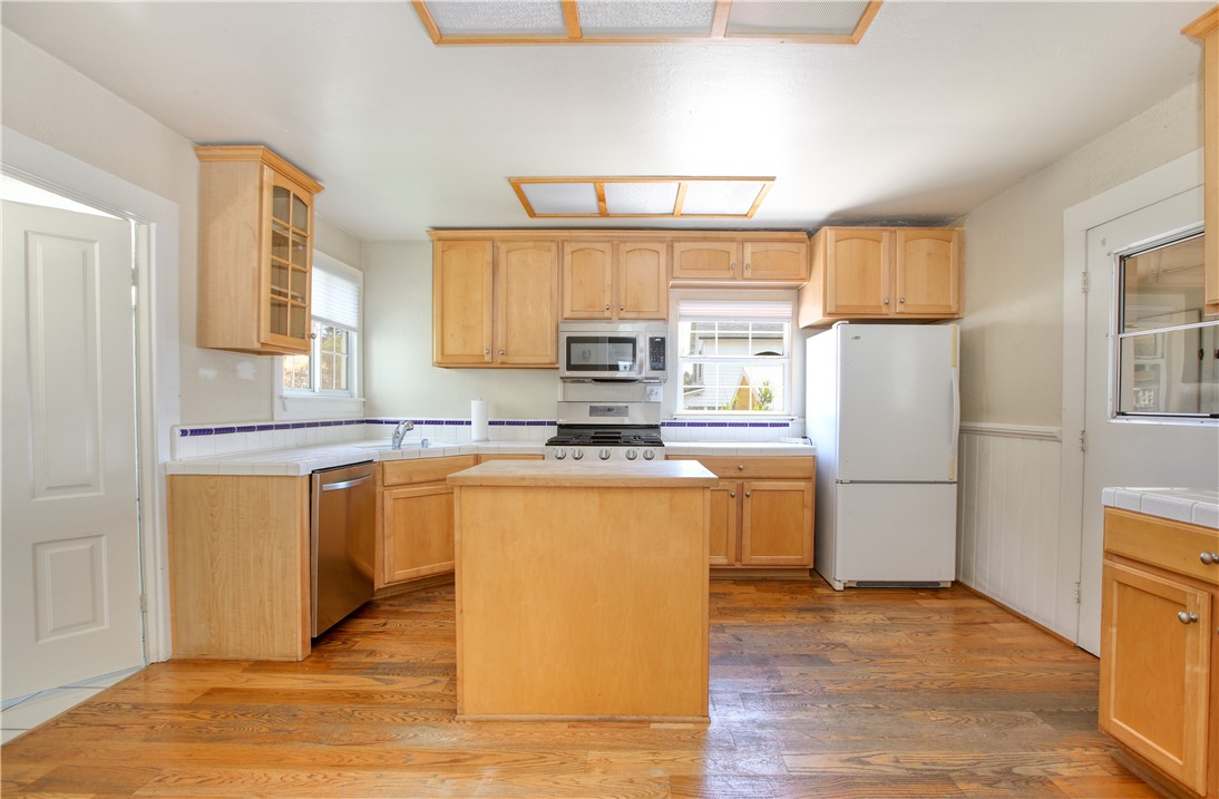 Arroyo Grande, California, 93420, United States, 3 Bedrooms Bedrooms, ,2 BathroomsBathrooms,Residential,For Sale,1860369