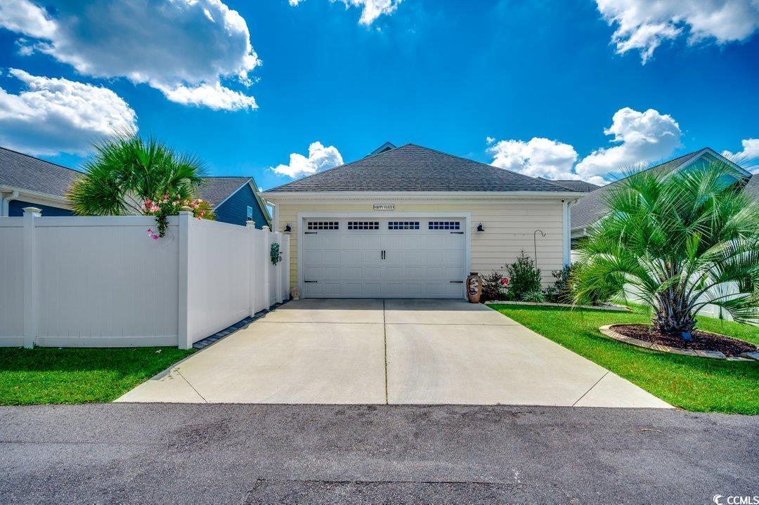 Little River, South Carolina, 29566, United States, 4 Bedrooms Bedrooms, ,3 BathroomsBathrooms,Residential,For Sale,1983419