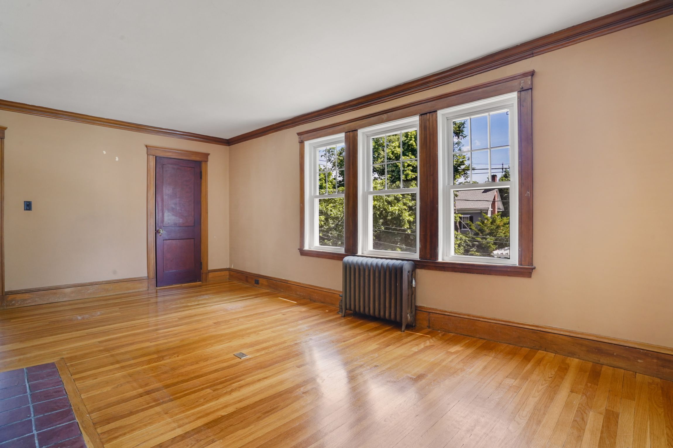  379-381 Newtonville Ave, Newton, MA, 02460 - 物件實景