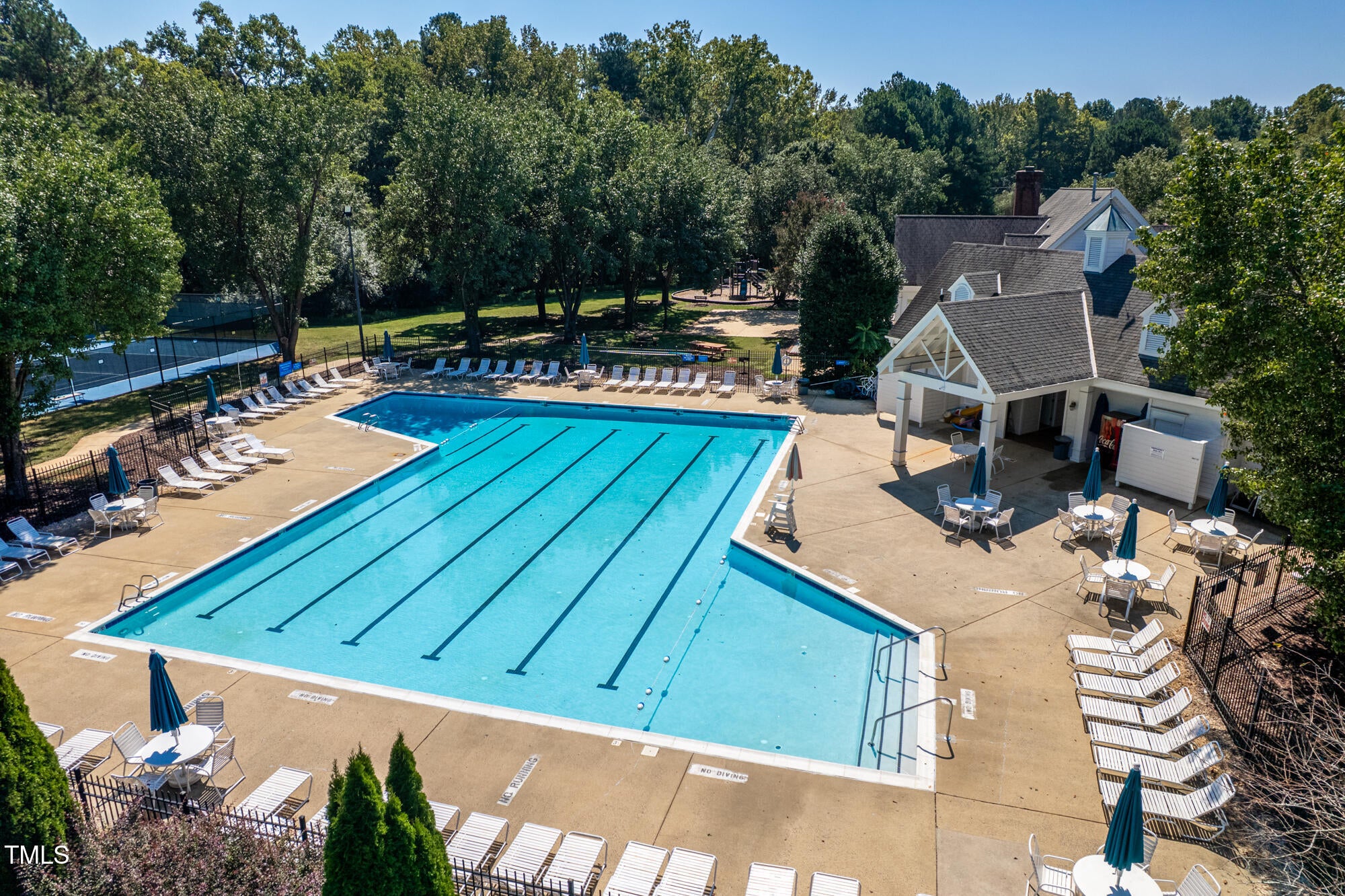 Hillsborough, North Carolina, 27278, United States, 3 Bedrooms Bedrooms, ,3 BathroomsBathrooms,Residential,For Sale,1949377