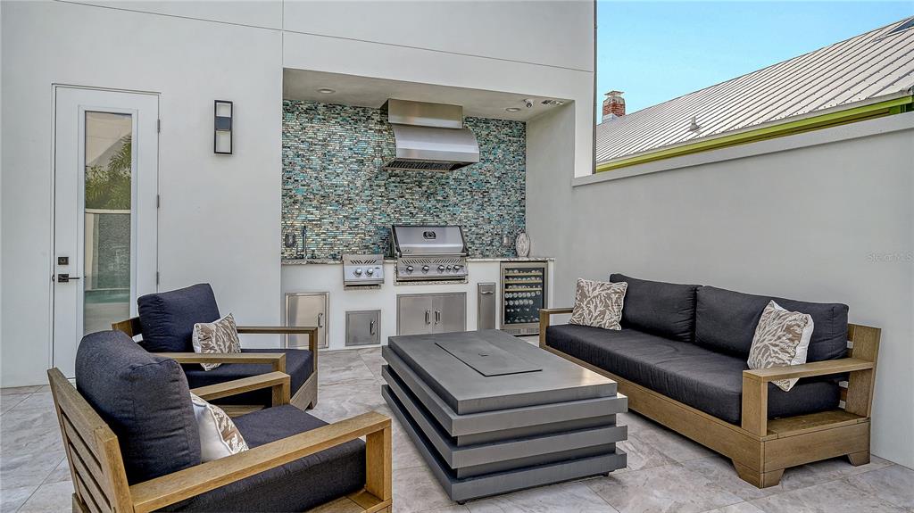 Sarasota, Florida, 34236, United States, 4 Bedrooms Bedrooms, ,4 BathroomsBathrooms,Residential,For Sale,2000414