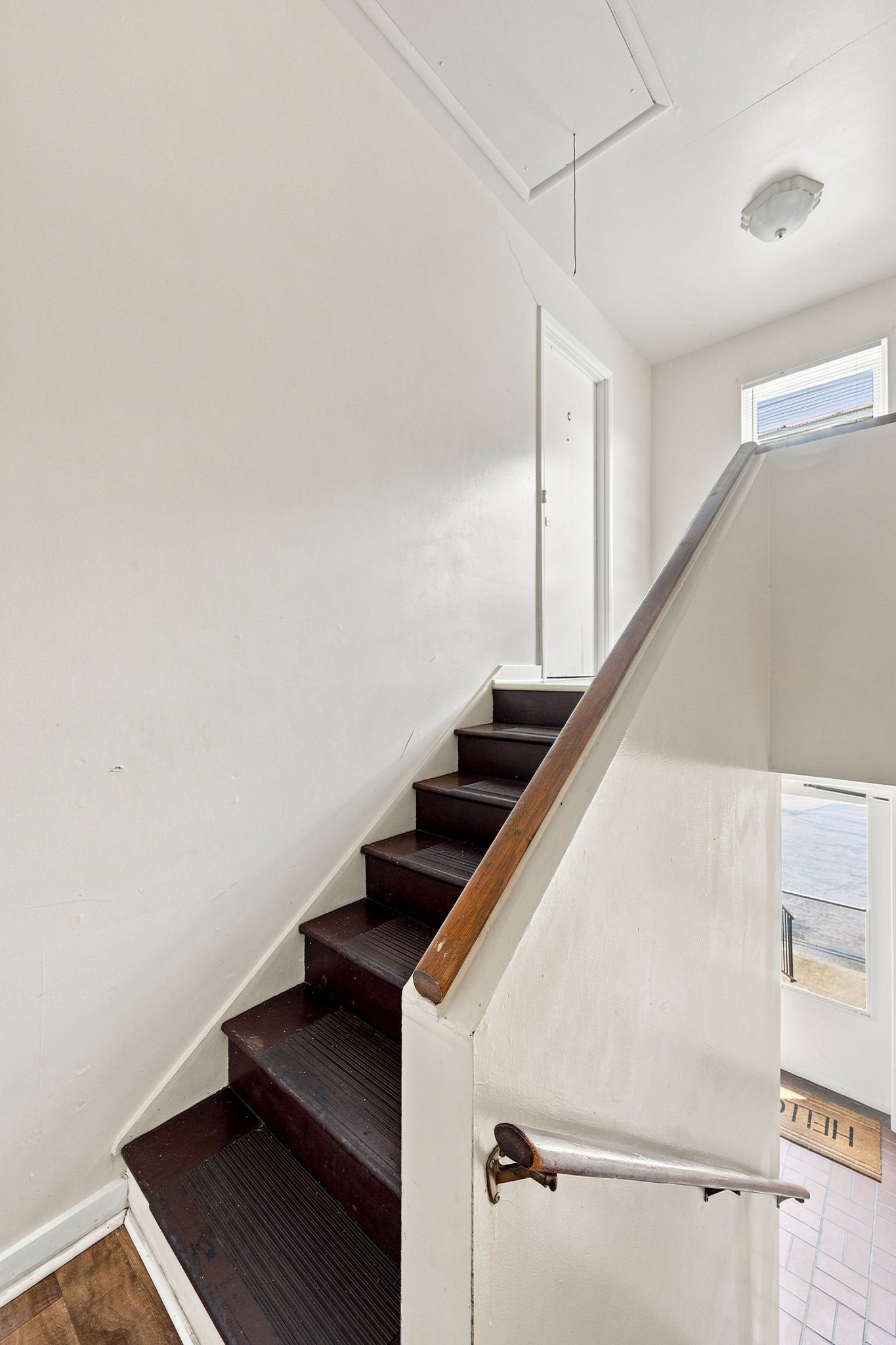  8204 Willowbrook Circle SE - 物件實景