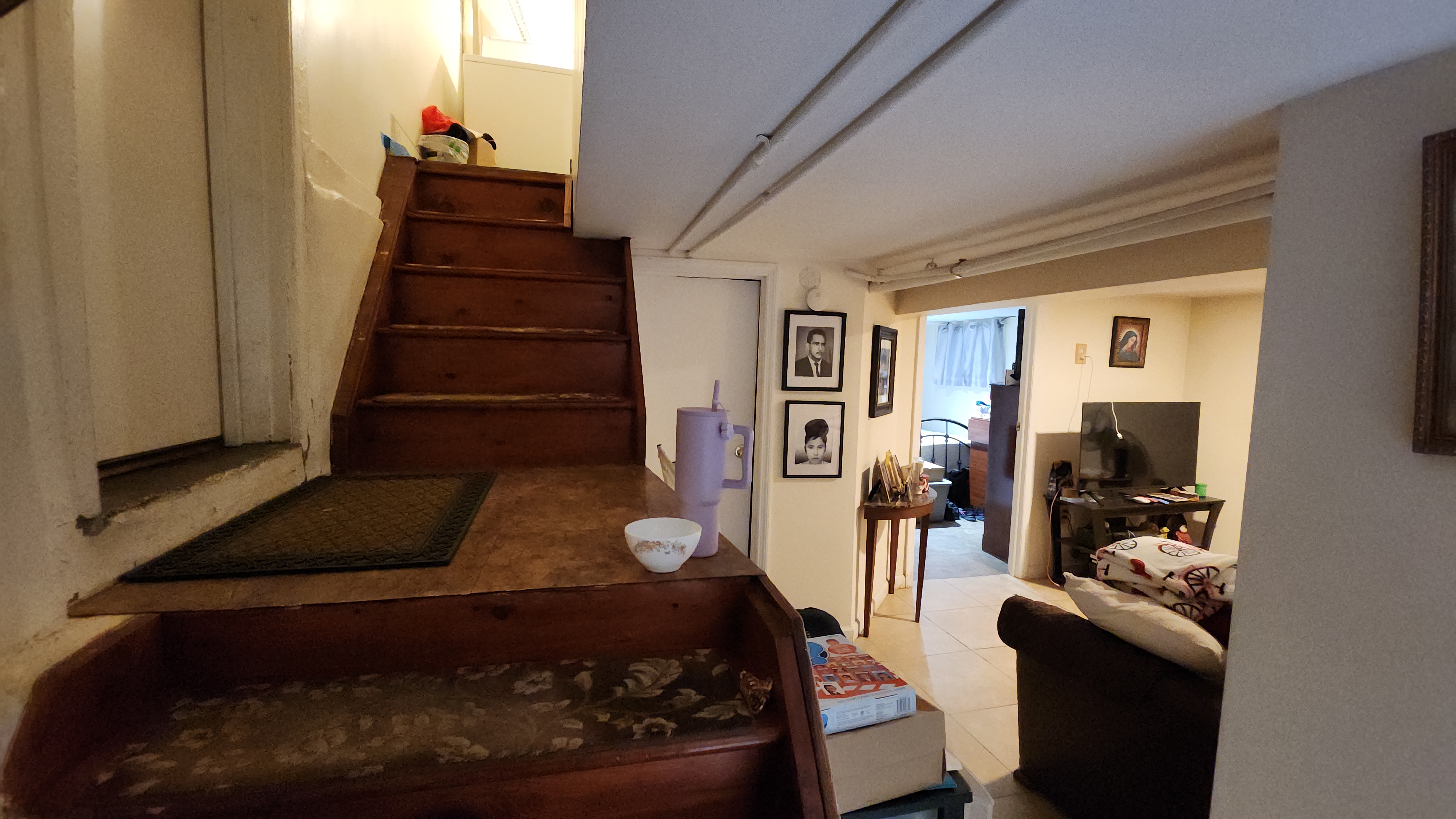 Elmhurst, New York, 11373, United States, 10 Bedrooms Bedrooms, ,3 BathroomsBathrooms,Residential,For Sale,1895054