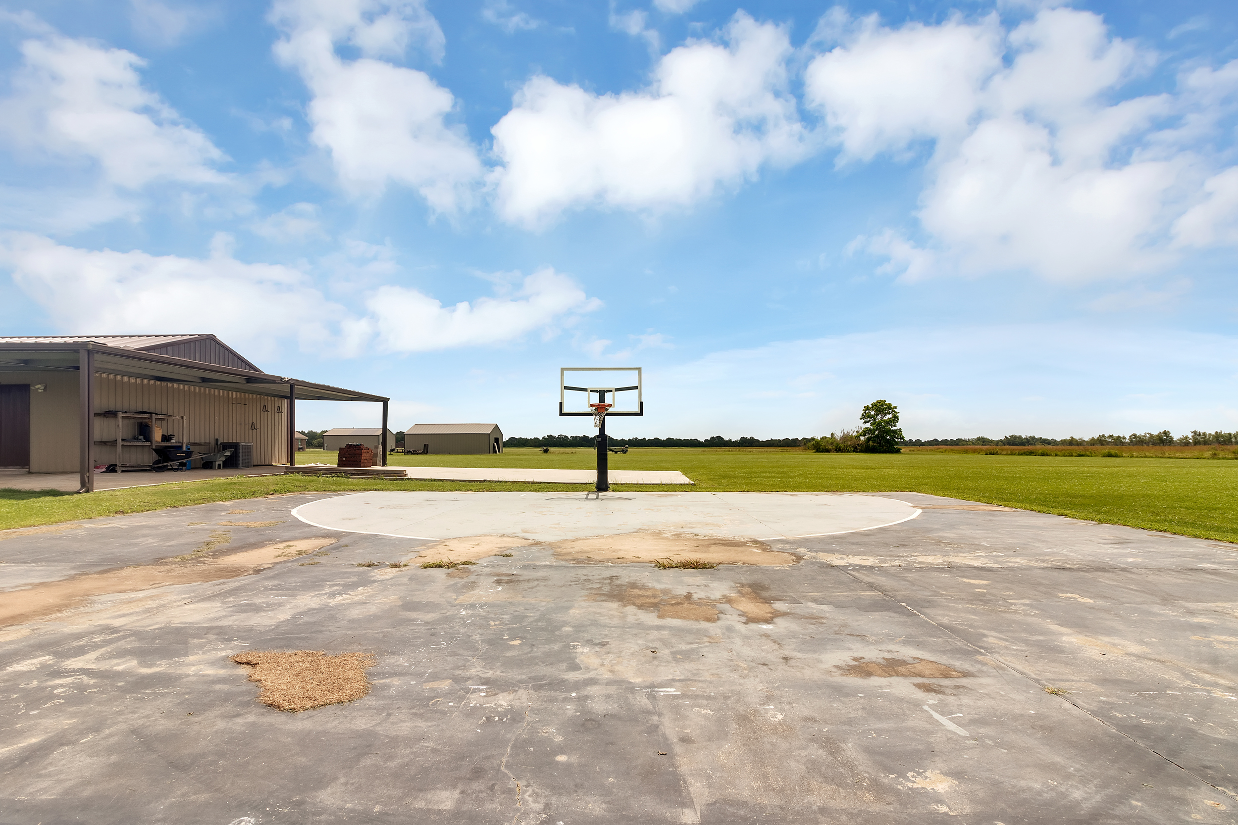 Iowa, Louisiana, 70647, United States, 4 Bedrooms Bedrooms, ,4 BathroomsBathrooms,Residential,For Sale,1981878