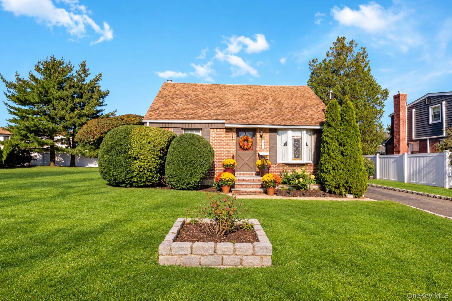 Patterson St, East Meadow, NY 11554