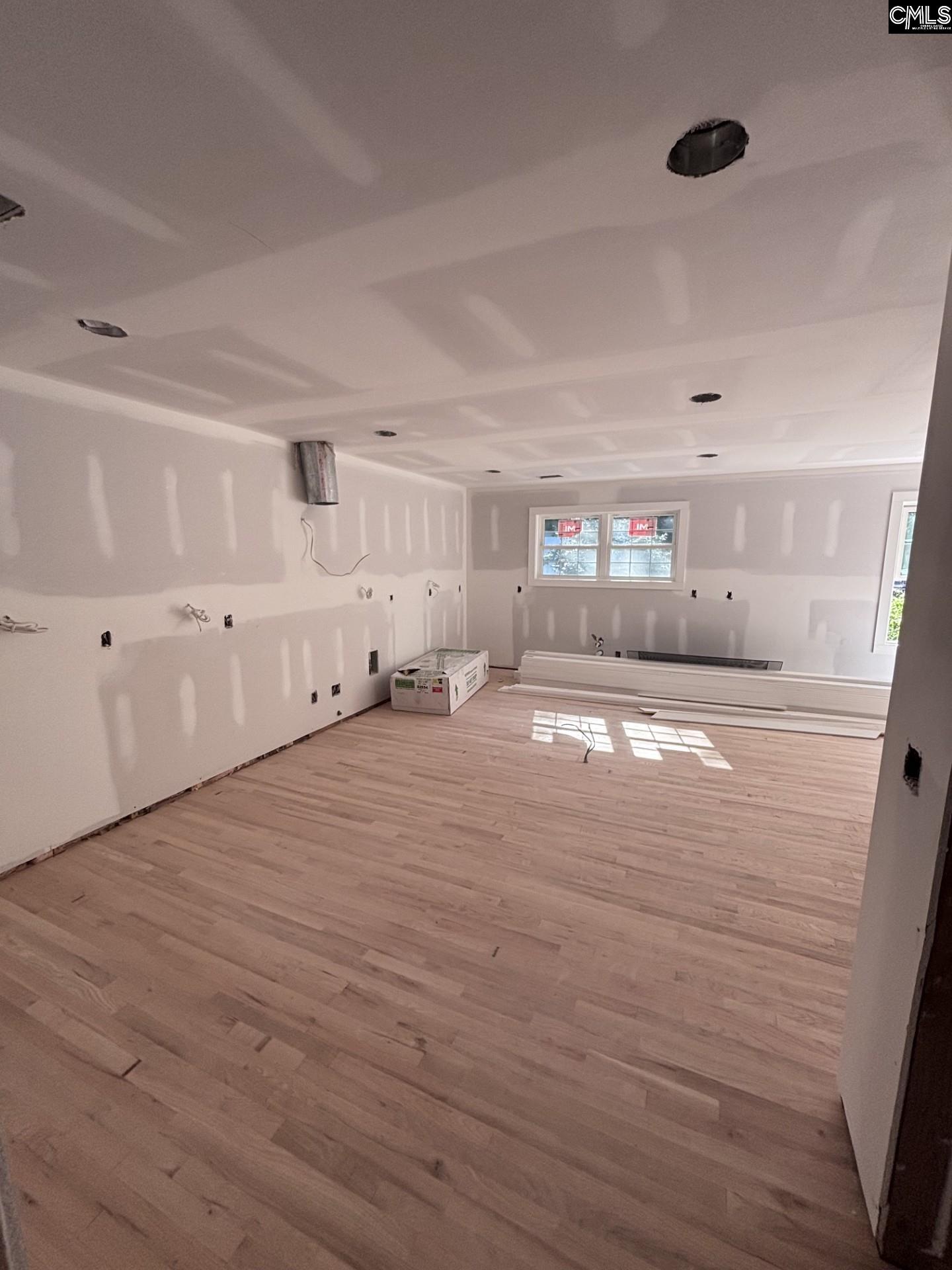 Columbia, South Carolina, 29206, United States, 5 Bedrooms Bedrooms, ,6 BathroomsBathrooms,Residential,For Sale,1939515