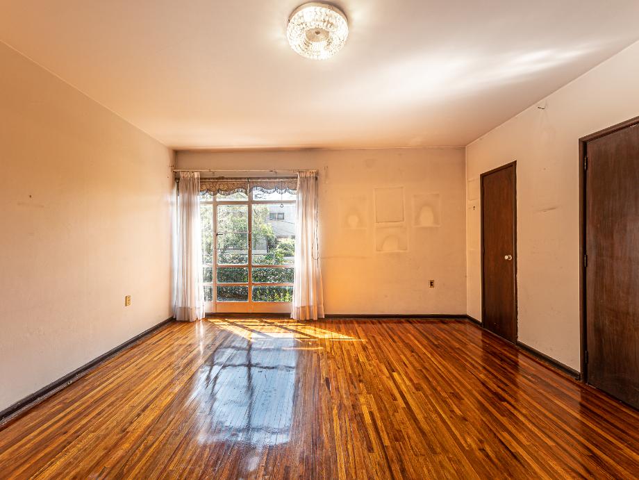 Miguel Hidalgo, Ciudad de México, 11000, Mexico, 4 Bedrooms Bedrooms, ,2 BathroomsBathrooms,Residential,For Sale,1699454