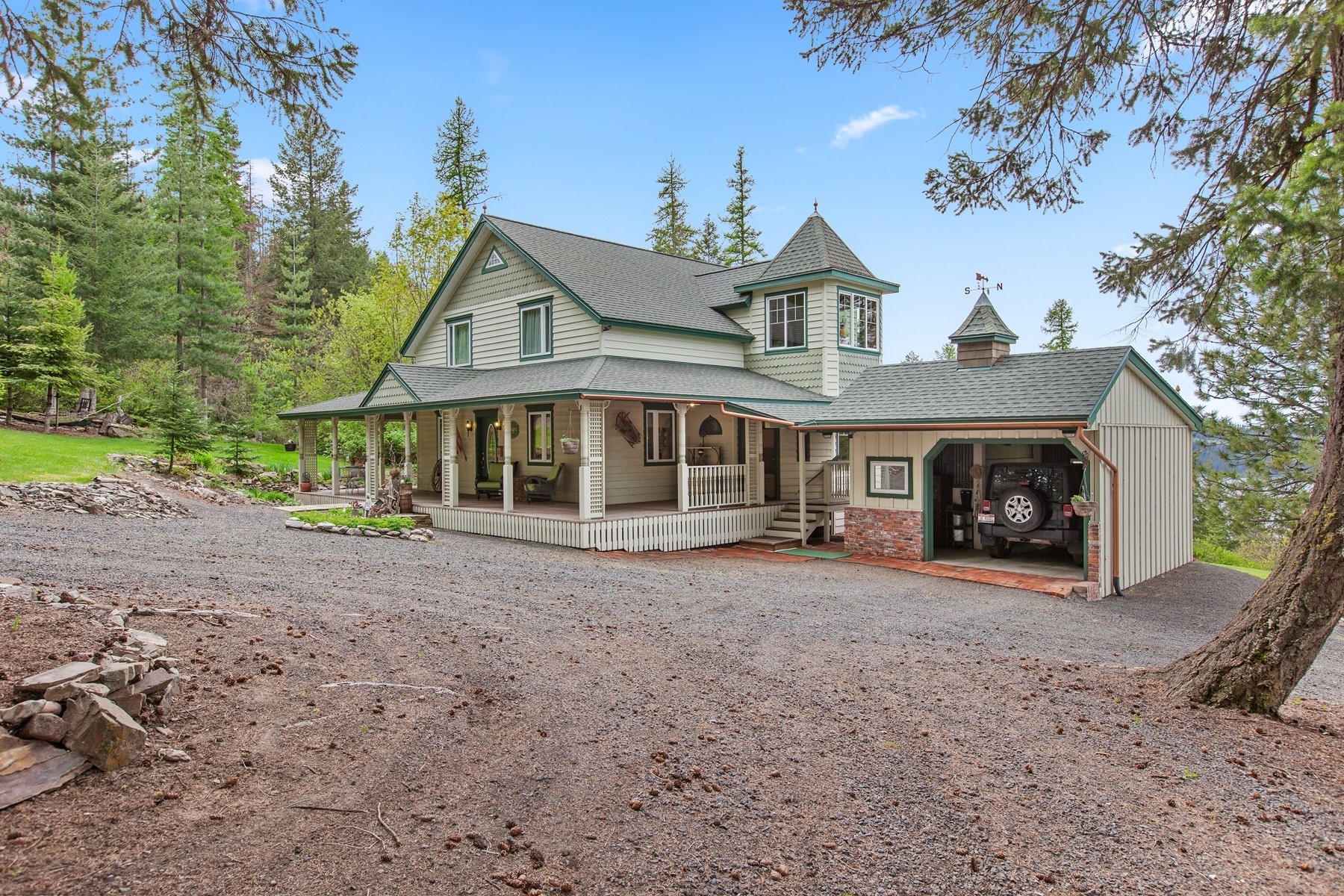  Beautiful Home with Expansive Lake Views - 物件實景