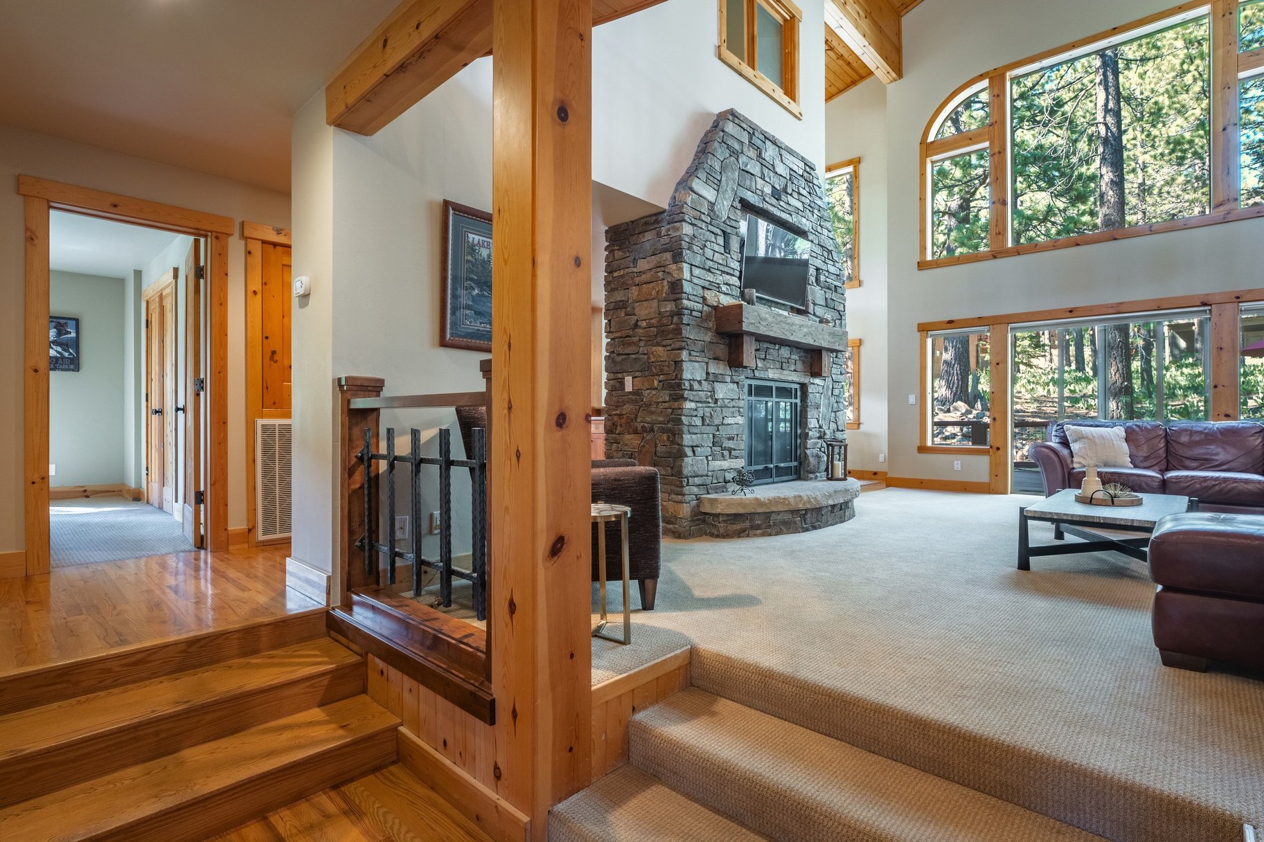  Designed For Mountain Living - 物件實景