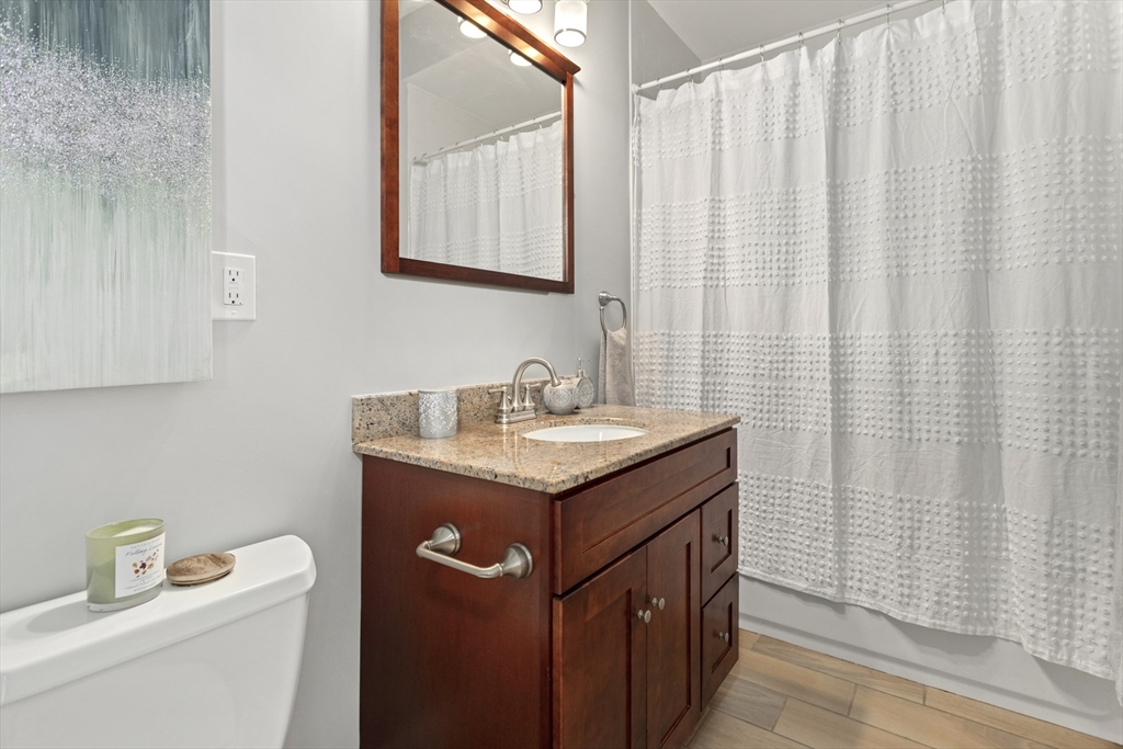 77 North St, 77, Somerville, Massachusetts, 02144, United States, 3 Bedrooms Bedrooms, ,3 BathroomsBathrooms,Residential,For Sale,77 North St , 77,1550085