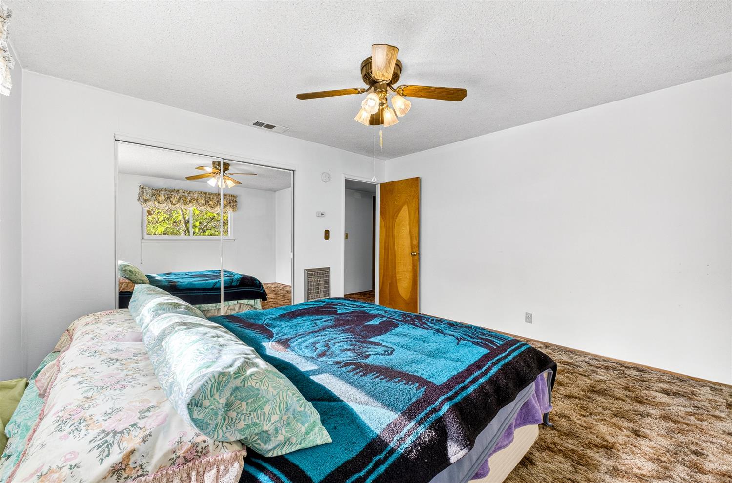 Colfax, California, 95713, United States, 3 Bedrooms Bedrooms, ,2 BathroomsBathrooms,Residential,For Sale,1987014