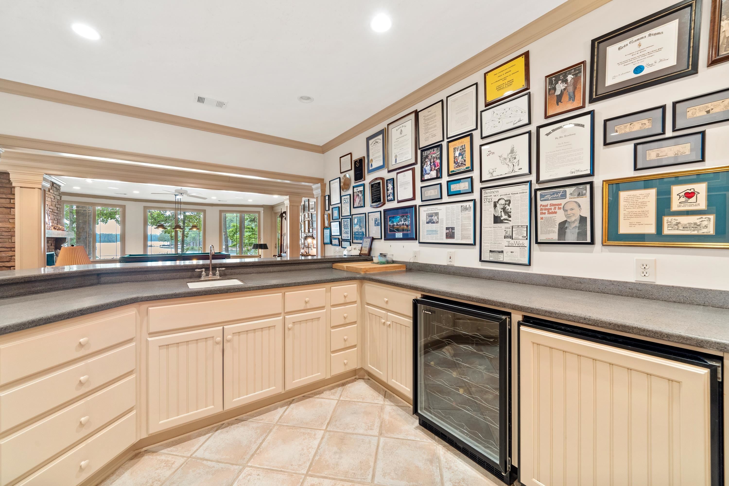 Greensboro, Georgia, 30642, United States, 7 Bedrooms Bedrooms, ,8 BathroomsBathrooms,Residential,For Sale,1984932