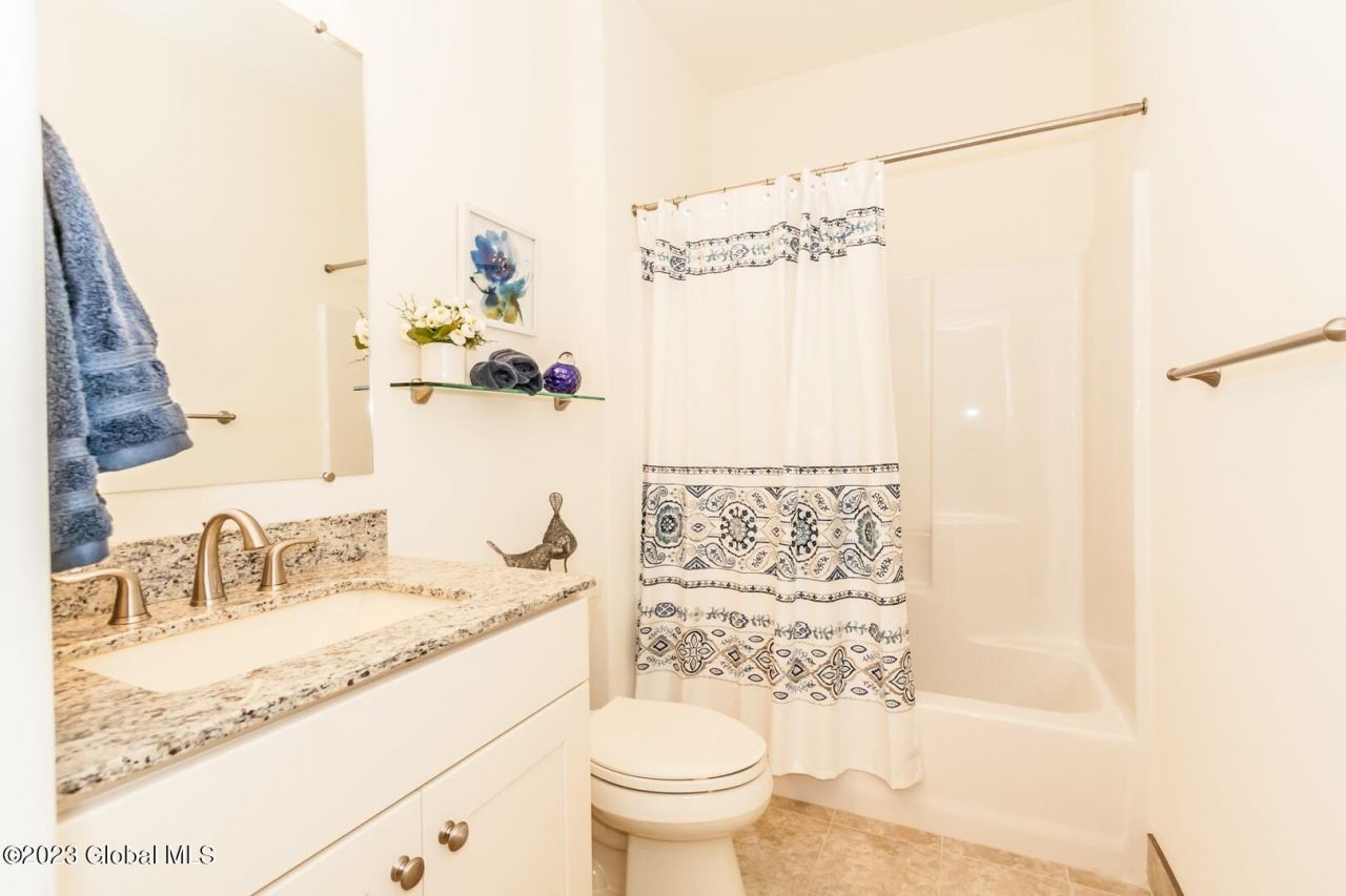 Saratoga Springs, New York, 12866, United States, 3 Bedrooms Bedrooms, ,3 BathroomsBathrooms,Residential,For Sale,1986306