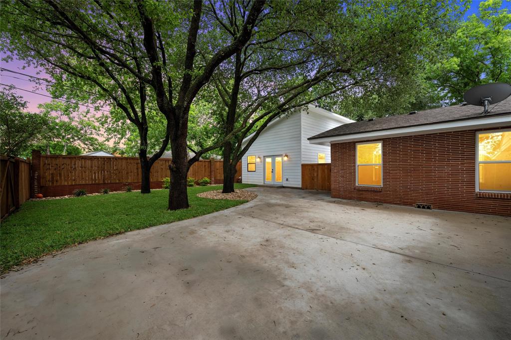 Waco, Texas, 76710, United States, 5 Bedrooms Bedrooms, ,4 BathroomsBathrooms,Residential,For Sale,1806319