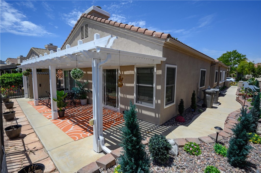 Murrieta, California, 92562, United States, 3 Bedrooms Bedrooms, ,2 BathroomsBathrooms,Residential,For Sale,1935971