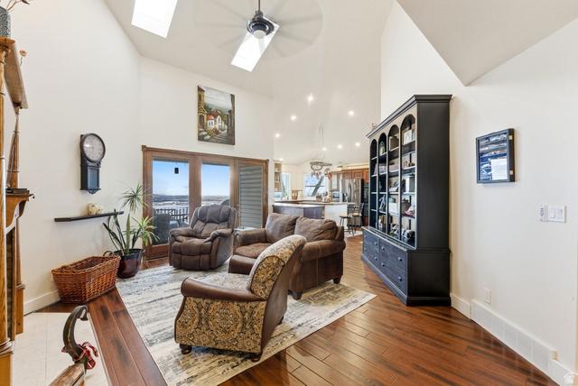 Pleasant View, Utah, 84414, United States, 7 Bedrooms Bedrooms, ,5 BathroomsBathrooms,Residential,For Sale,2005424