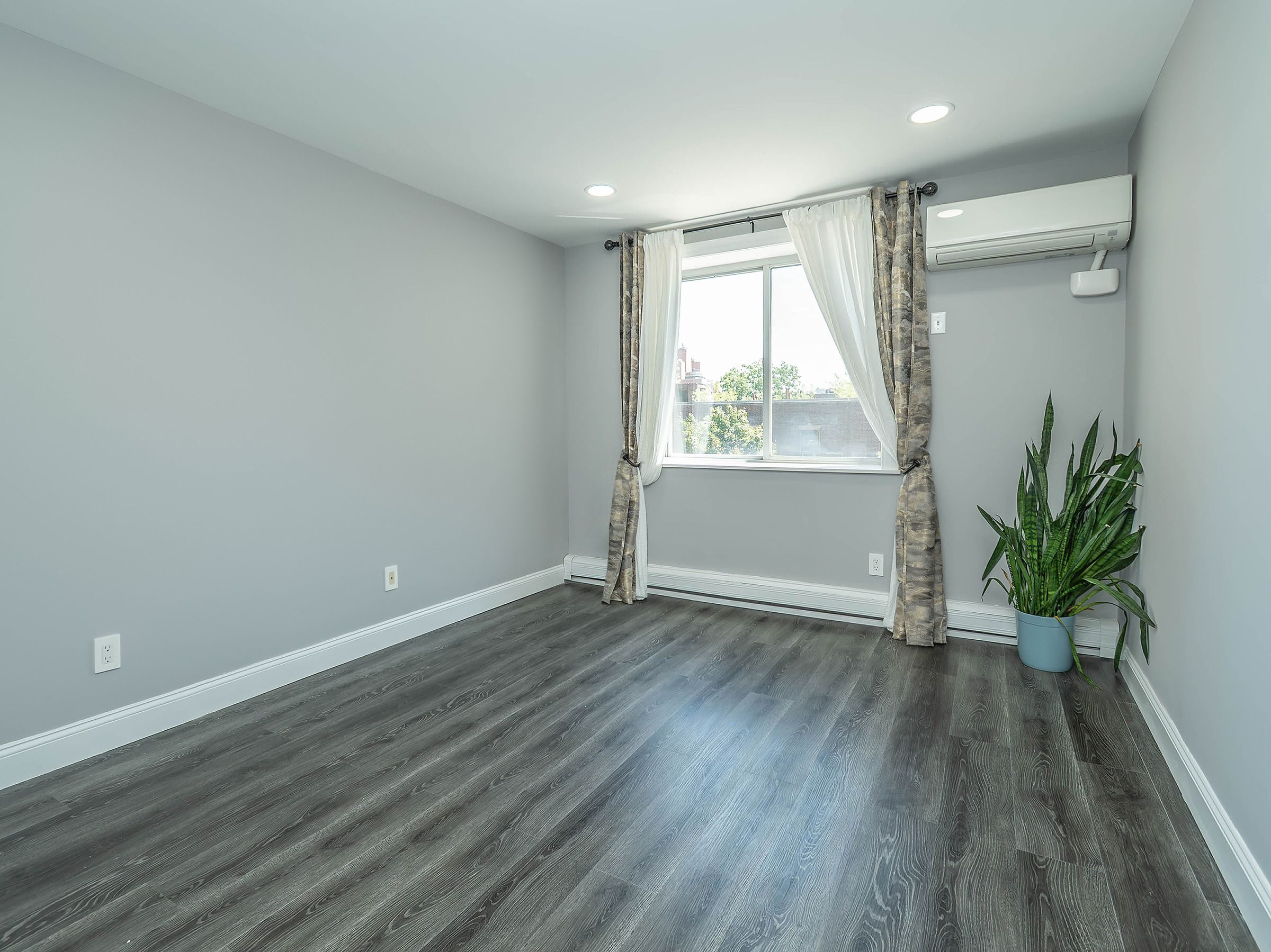  139-87 35th Avenue, Flushing, NY, 11354 - 物件實景