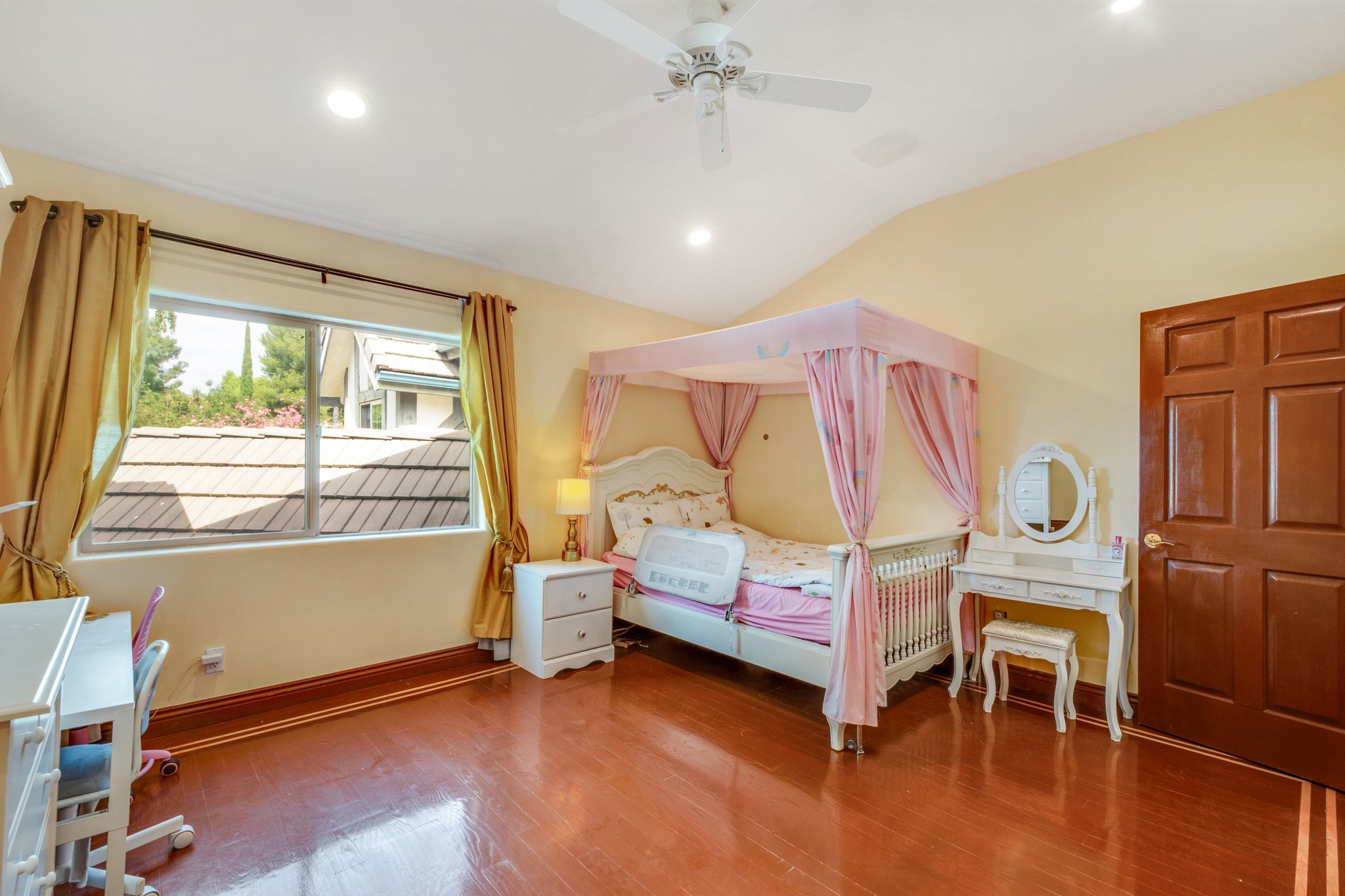  21128 Bellini Dr - 物件實景