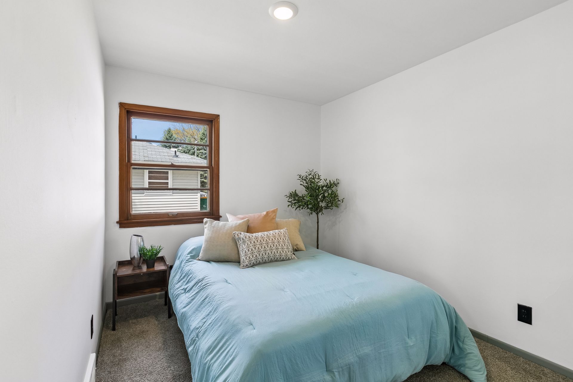  Modern Rambler with Designer Finishes - 物件實景