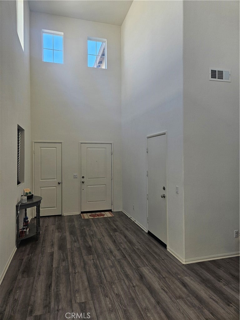 Beverly Glen St, Victorville, CA 92392 #1