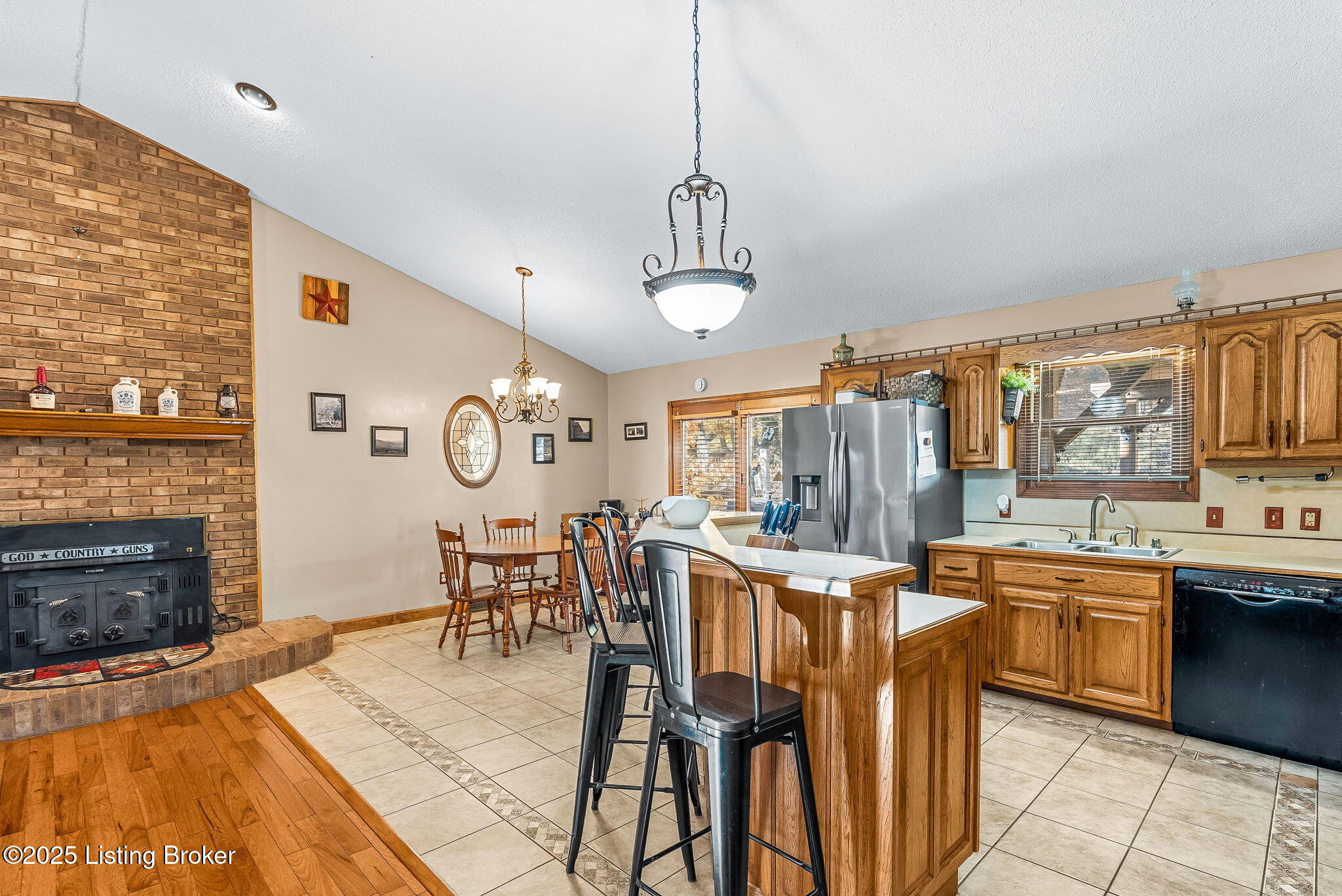 Boston, Kentucky, 40107, United States, 3 Bedrooms Bedrooms, ,2 BathroomsBathrooms,Residential,For Sale,1988918