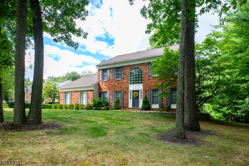 Mount Olive Twp., New Jersey, 07836-4410, United States, 4 Bedrooms Bedrooms, ,3 BathroomsBathrooms,Residential,For Sale,1944608