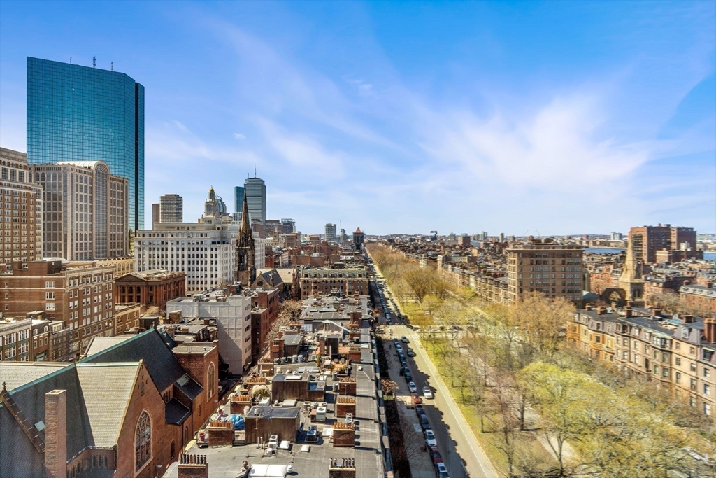 Boston, Massachusetts, 02116, United States, 3 Bedrooms Bedrooms, ,3 BathroomsBathrooms,Residential,For Sale,1850215